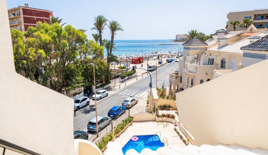 Resale - Apartment -
Torrevieja - aguas nuevas