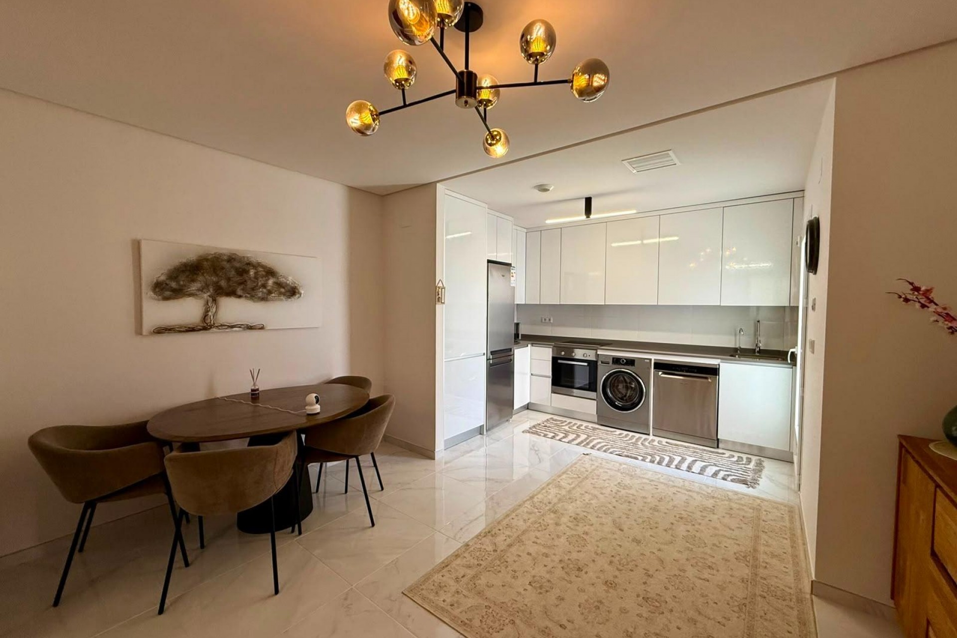 Resale - Apartment -
Torrevieja - aguas nuevas