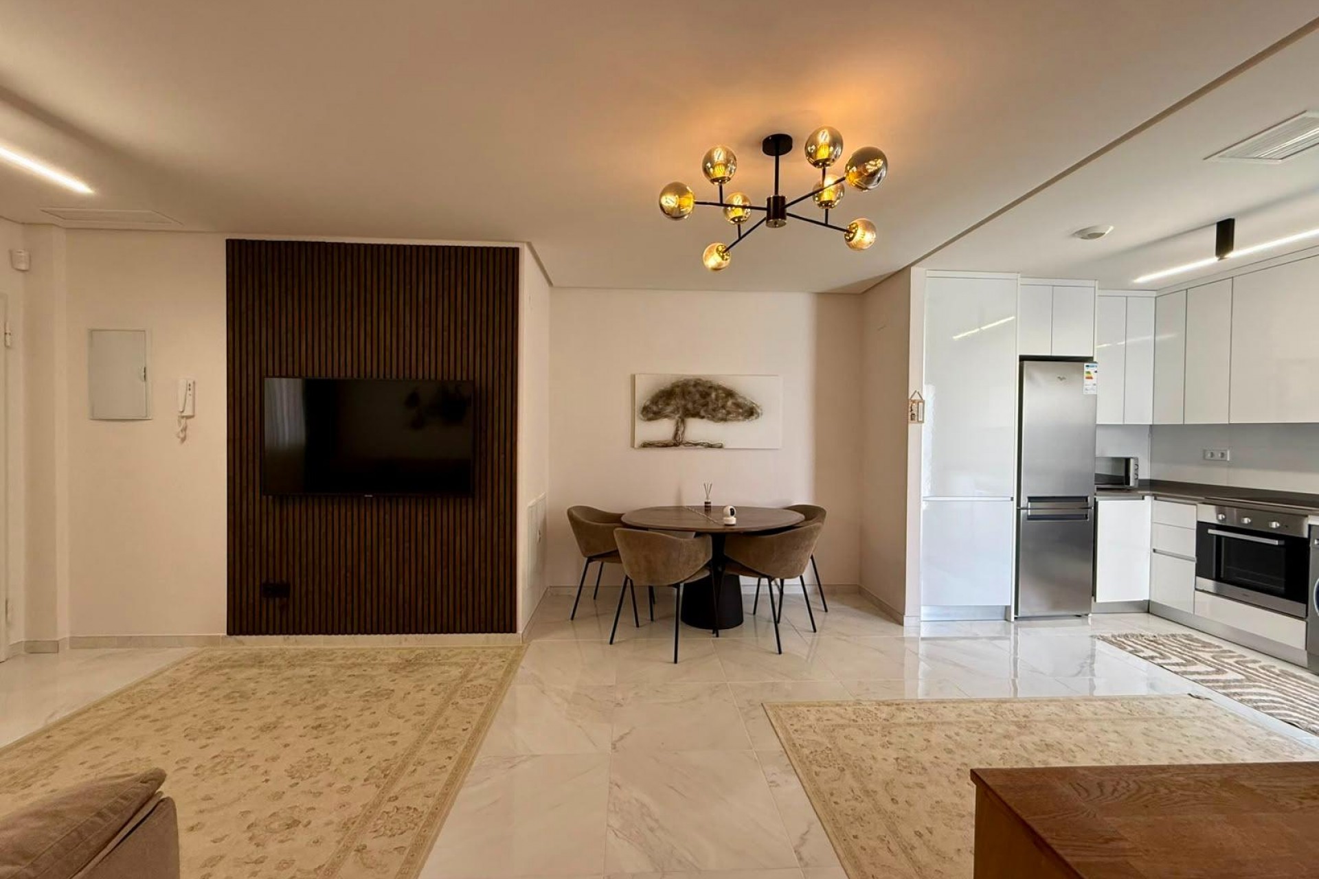 Resale - Apartment -
Torrevieja - aguas nuevas