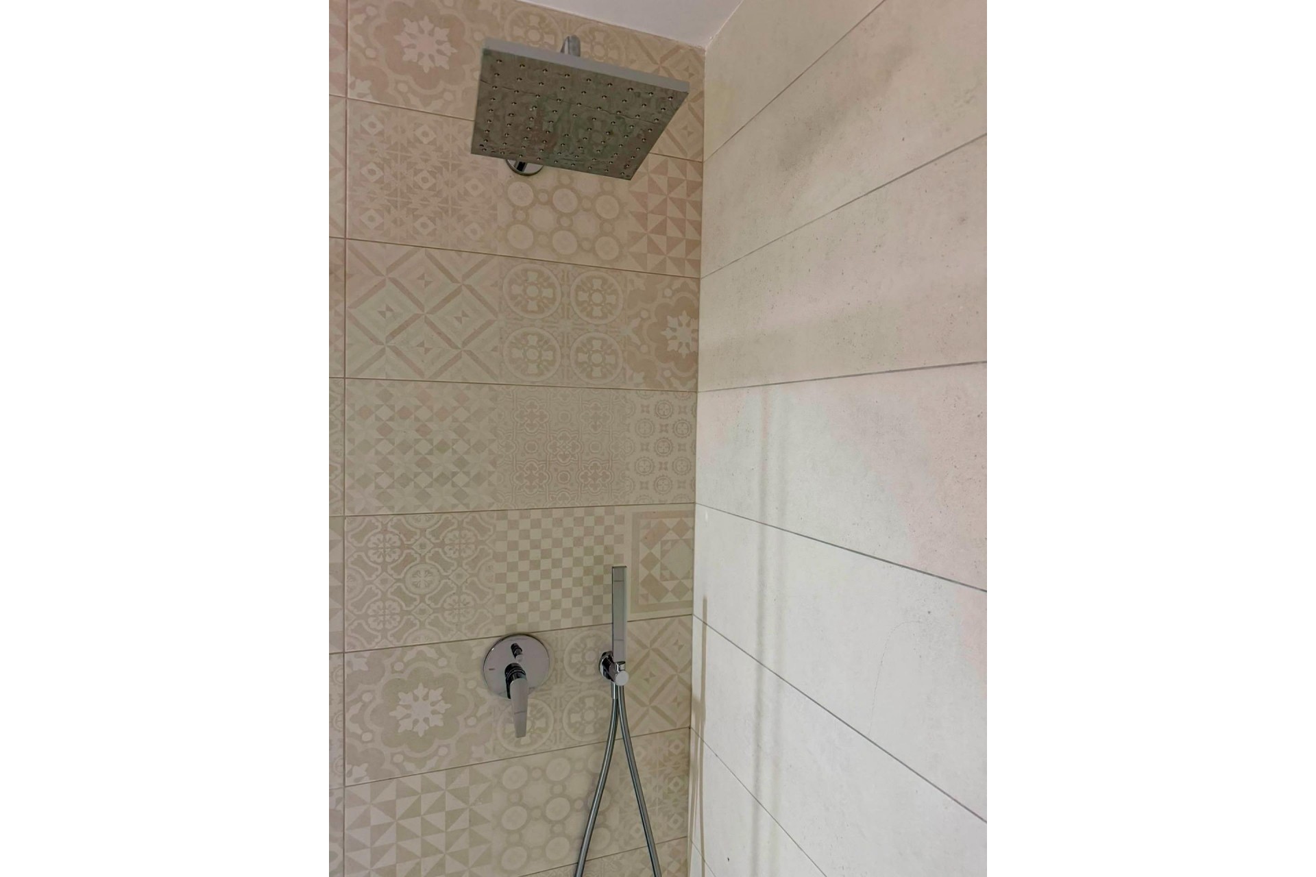 Resale - Apartment -
Torrevieja - aguas nuevas