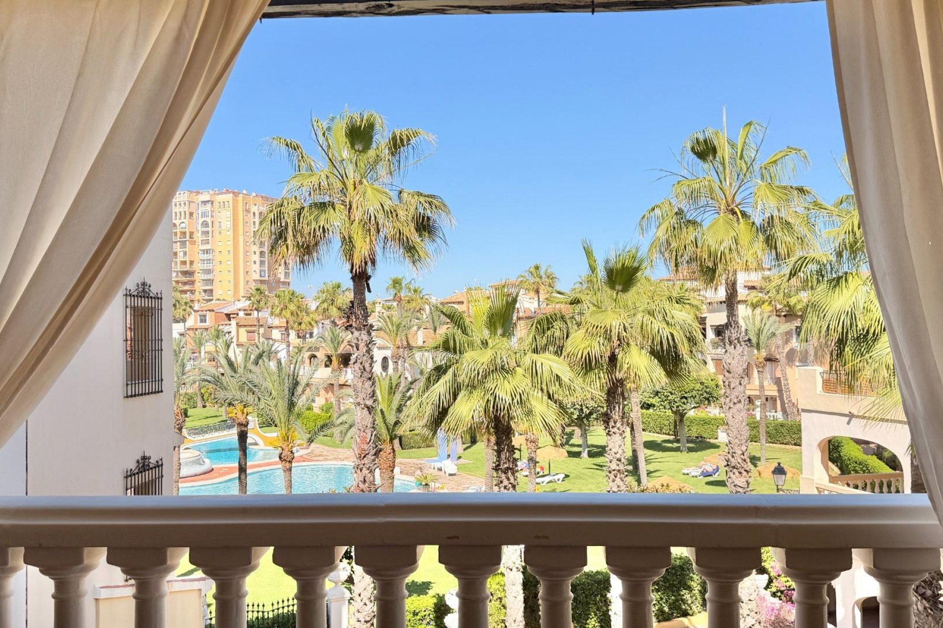 Resale - Apartment -
Torrevieja - Aldea Del Mar