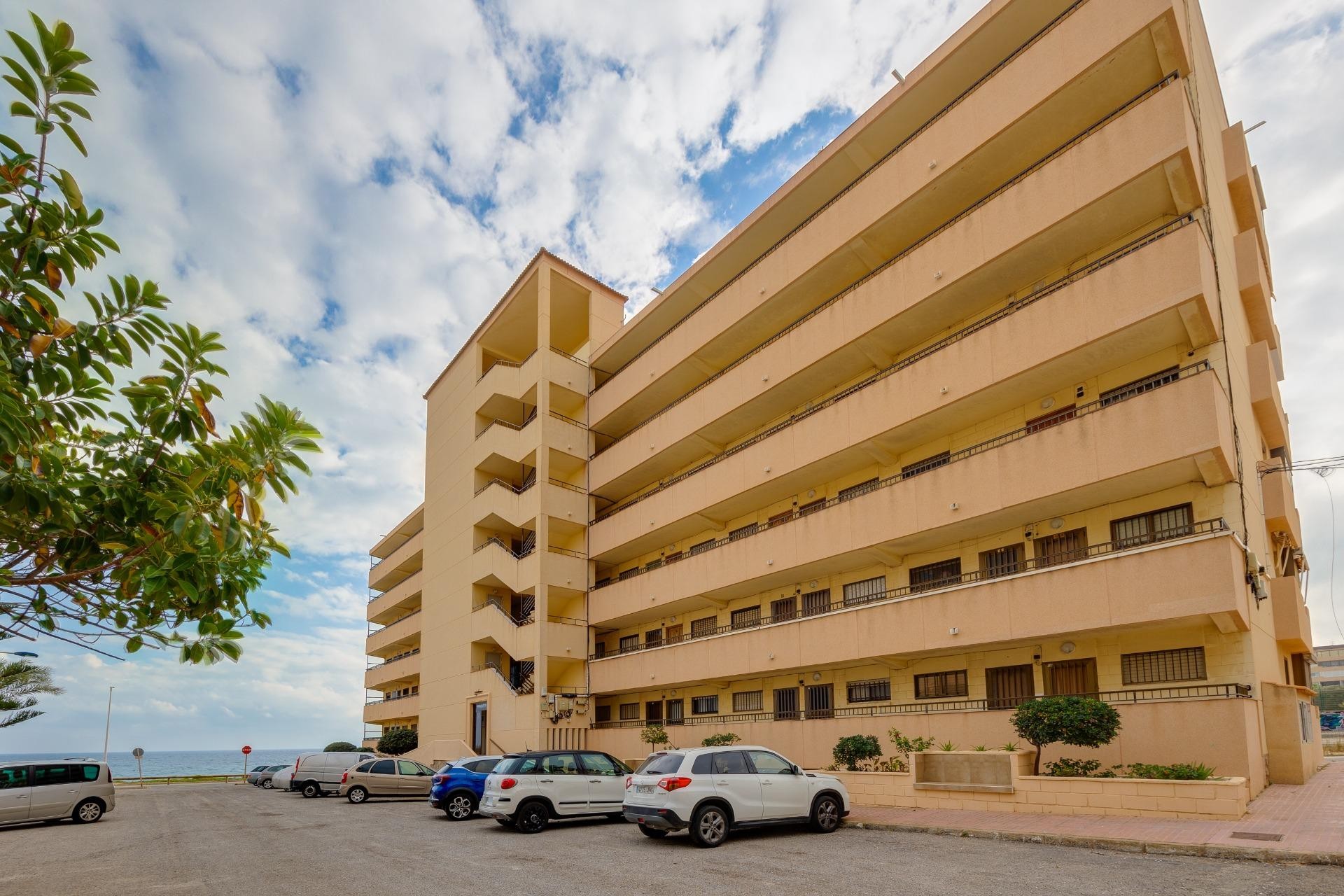 Resale - Apartment -
Torrevieja - Cabo Cervera
