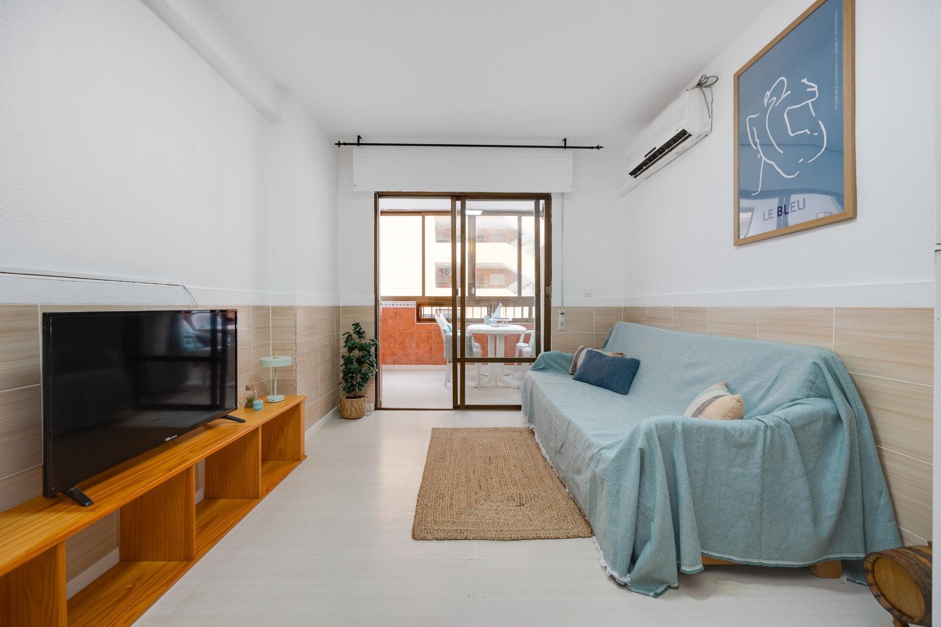 Resale - Apartment -
Torrevieja - Cabo Cervera