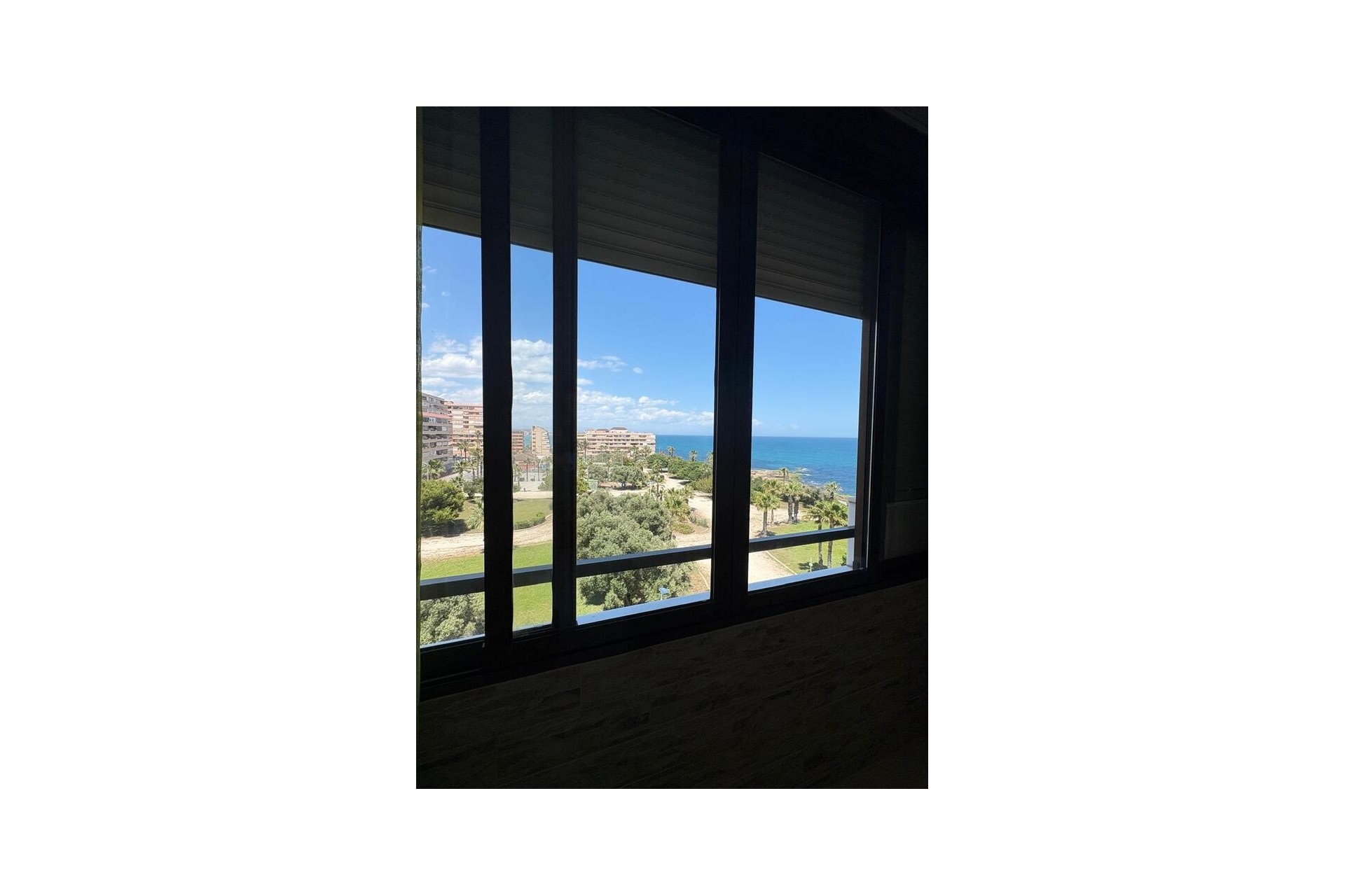 Resale - Apartment -
Torrevieja - Cabo Cervera