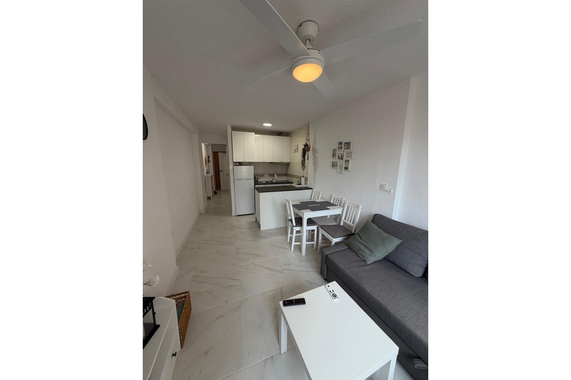Resale - Apartment -
Torrevieja - Cabo Cervera