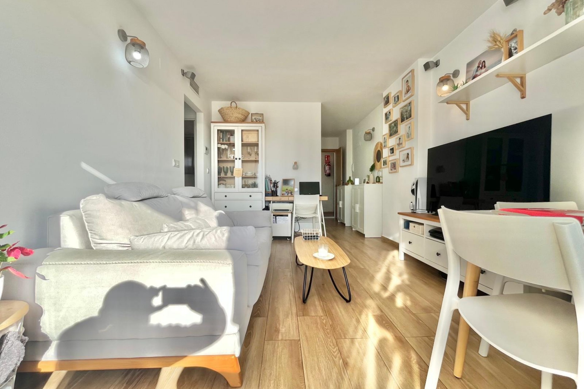 Resale - Apartment -
Torrevieja - Calas Blanca