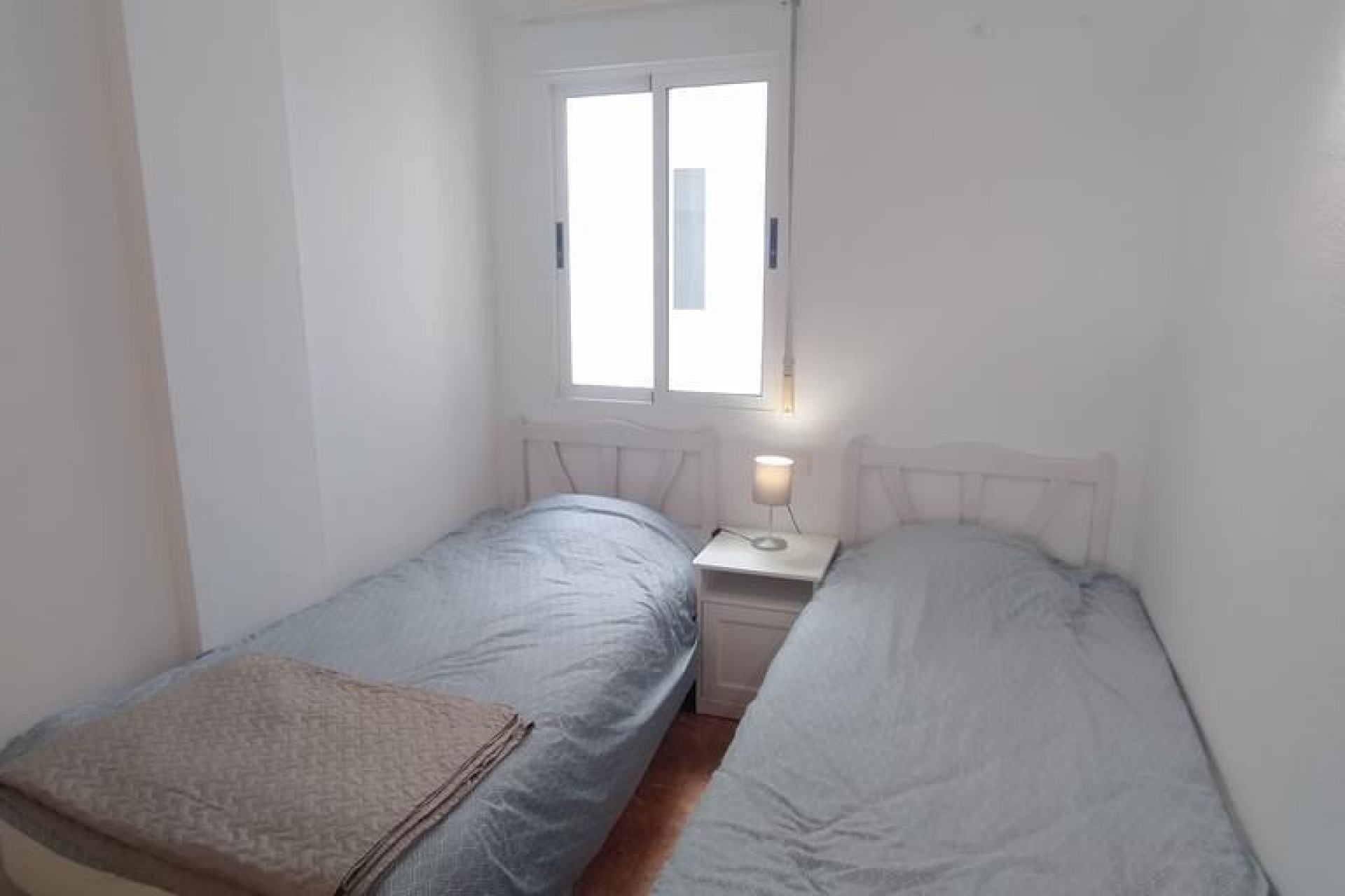 Resale - Apartment -
Torrevieja - CASCO URBANO