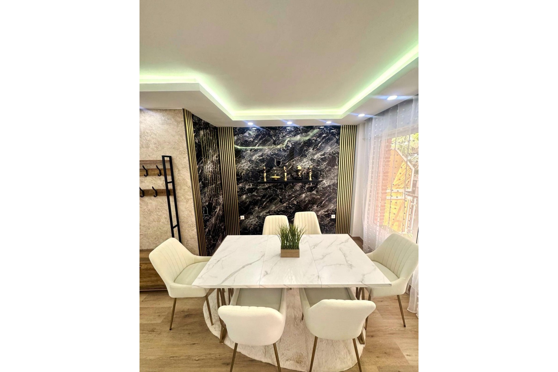 Resale - Apartment -
Torrevieja - Centro - Muelle Pesquero