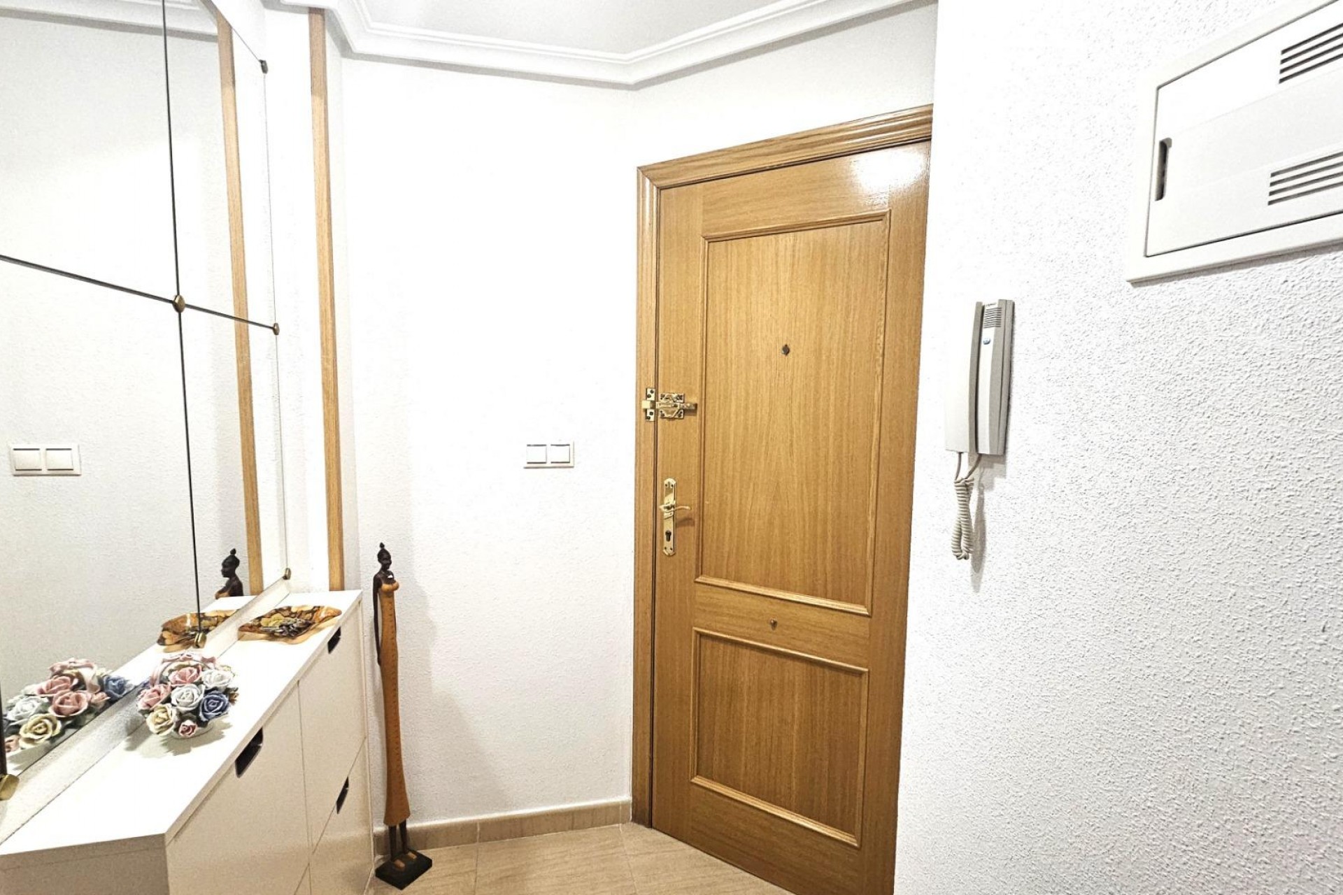 Resale - Apartment -
Torrevieja - Centro