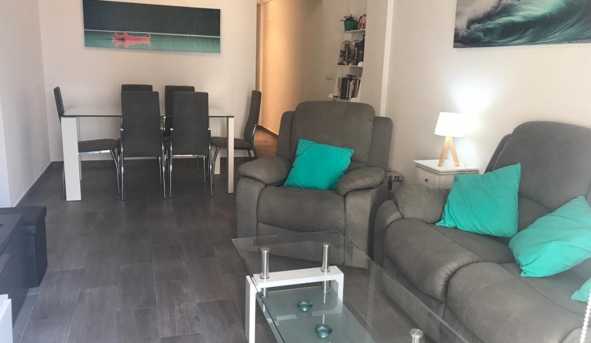 Resale - Apartment -
Torrevieja - Centro