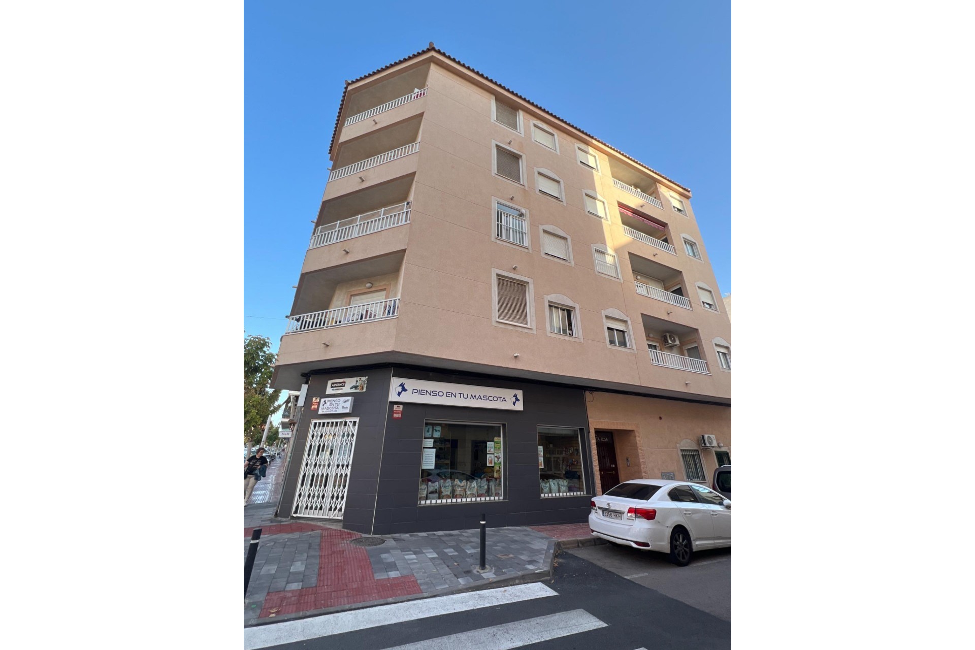 Resale - Apartment -
Torrevieja - Centro