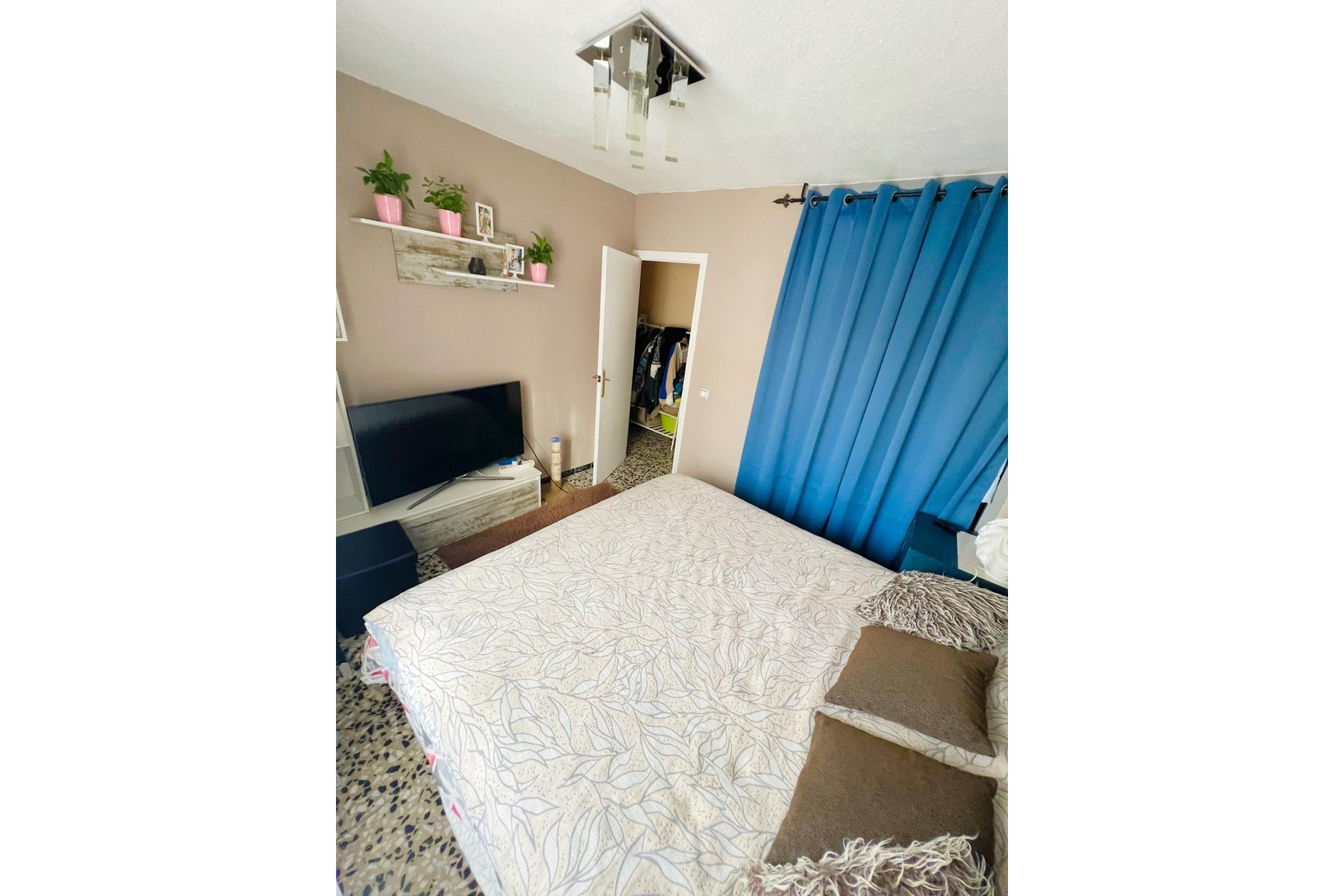 Resale - Apartment -
Torrevieja - Centro