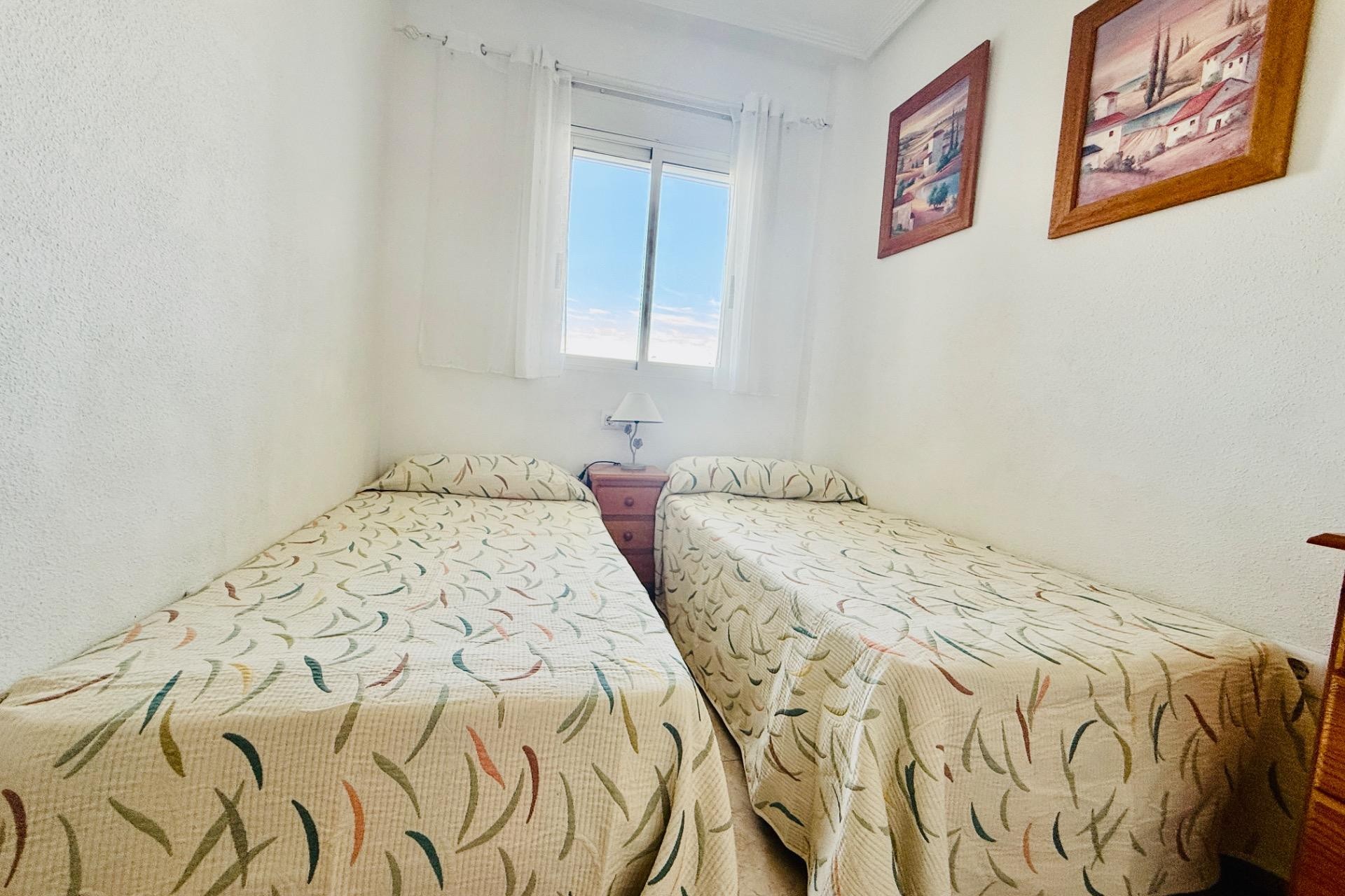 Resale - Apartment -
Torrevieja - Centro