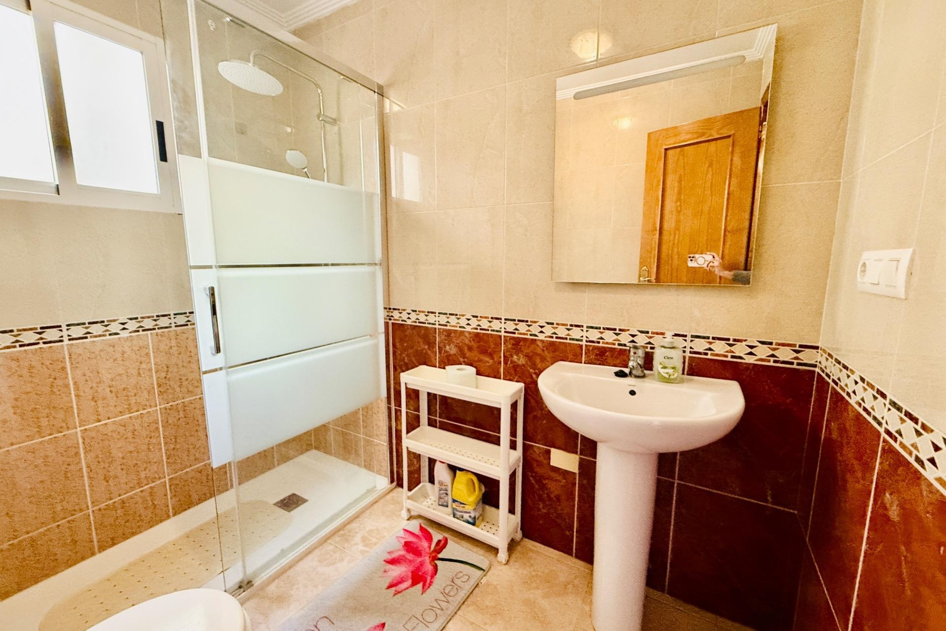 Resale - Apartment -
Torrevieja - Centro