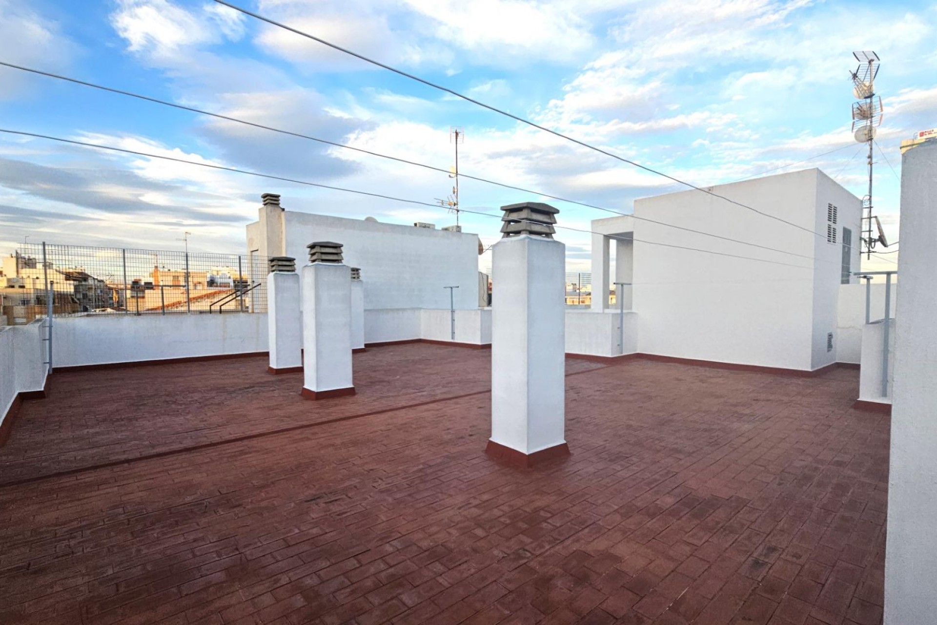 Resale - Apartment -
Torrevieja - Centro