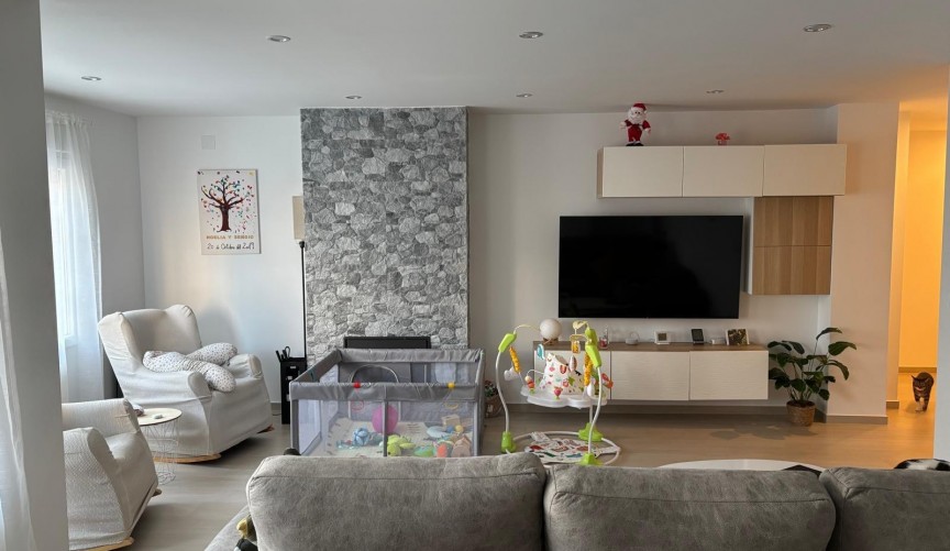 Resale - Apartment -
Torrevieja - Centro