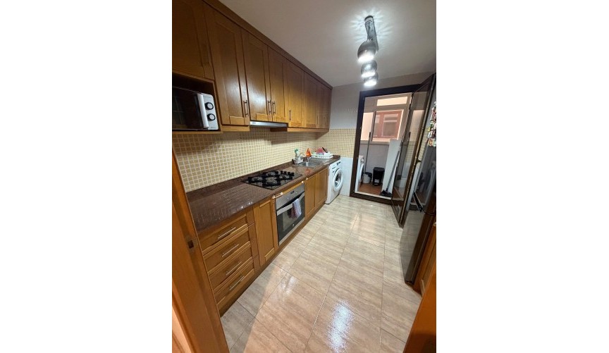 Resale - Apartment -
Torrevieja - Centro