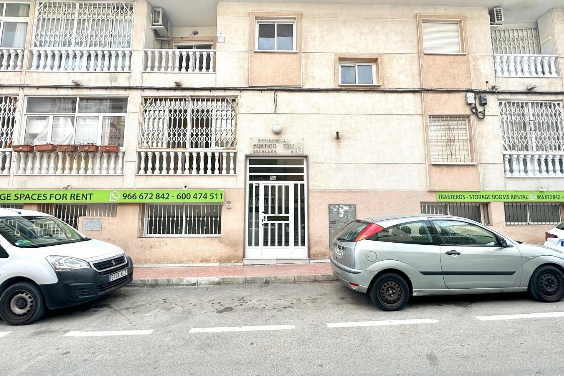 Resale - Apartment -
Torrevieja - Centro