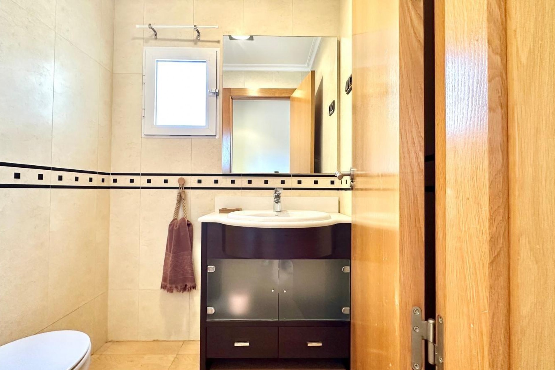 Resale - Apartment -
Torrevieja - Centro