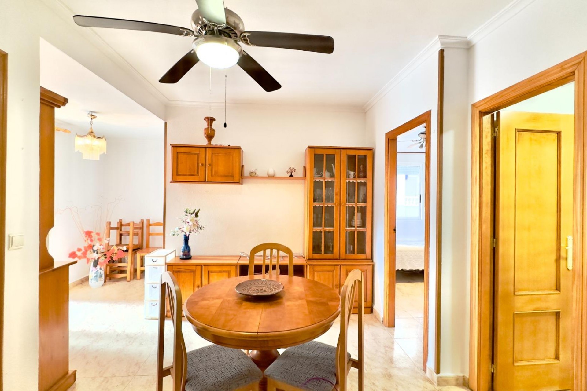 Resale - Apartment -
Torrevieja - Centro