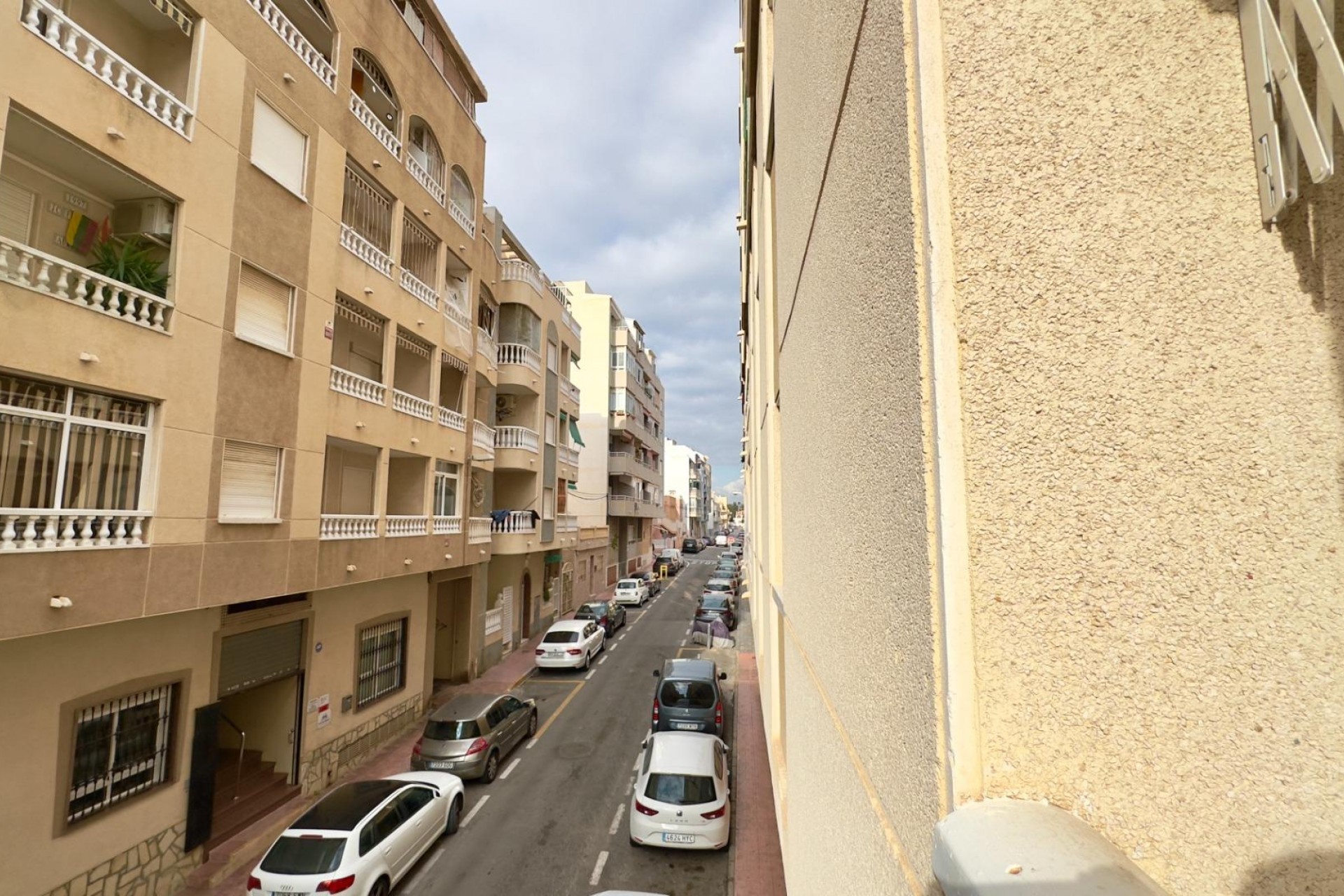 Resale - Apartment -
Torrevieja - Centro