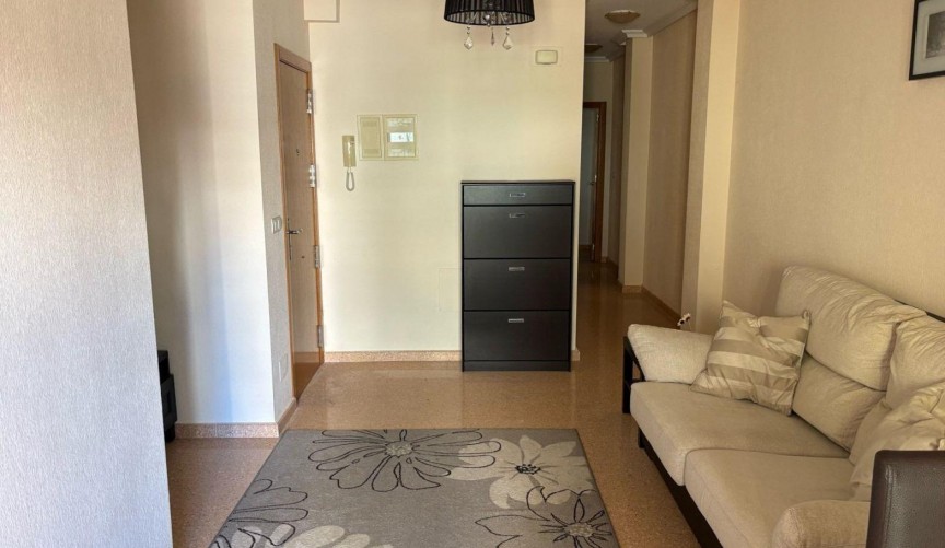 Resale - Apartment -
Torrevieja - Centro