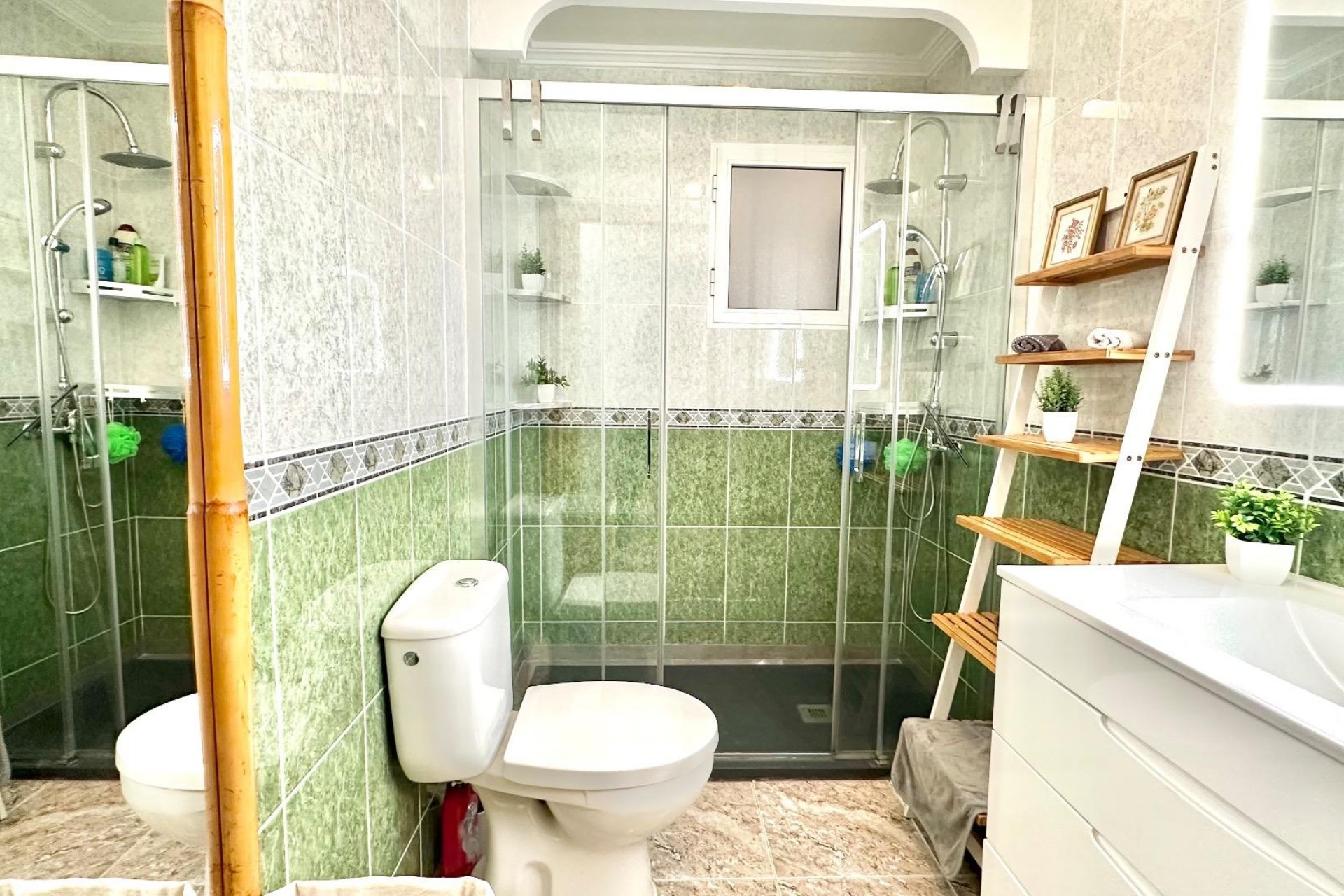 Resale - Apartment -
Torrevieja - Centro