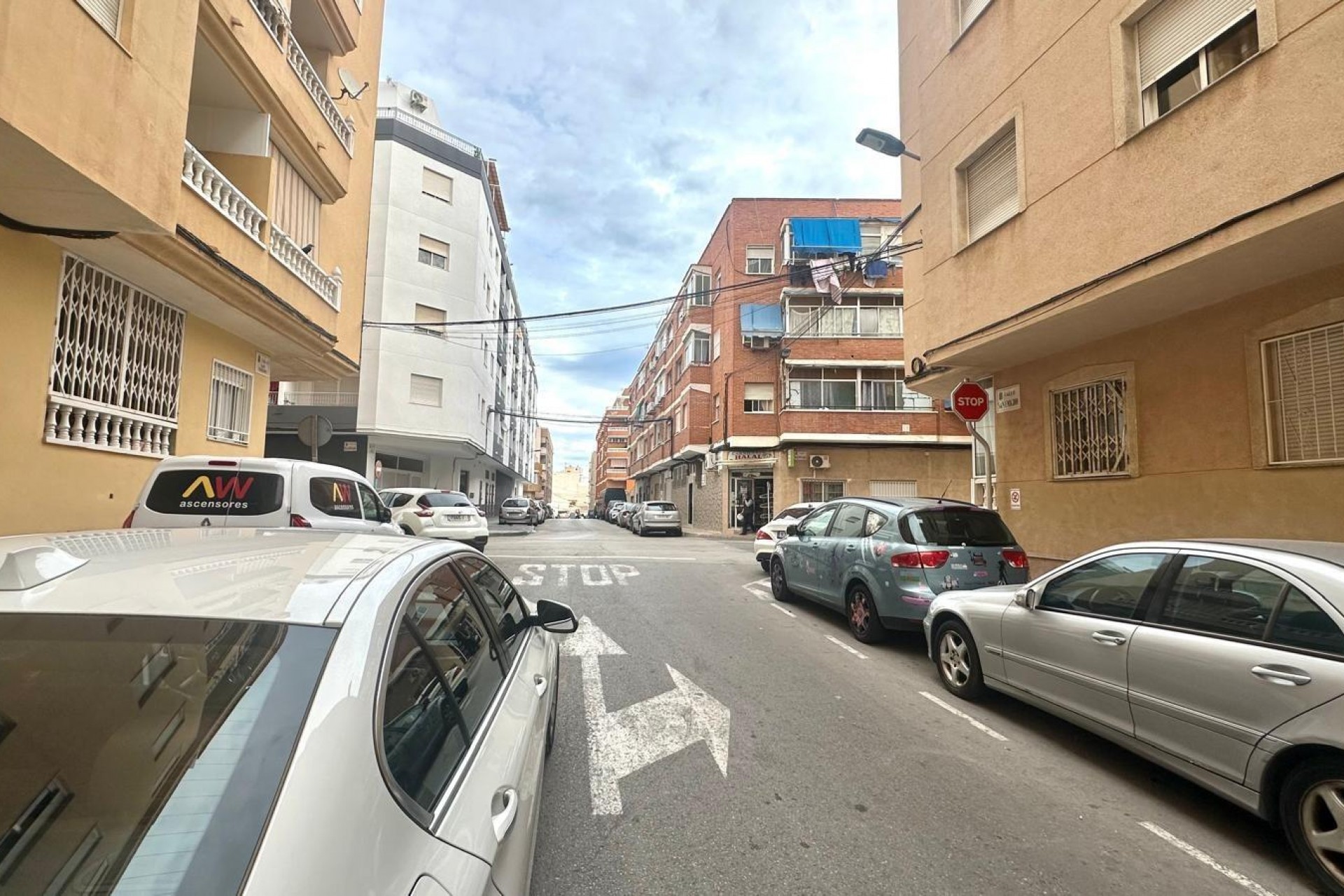Resale - Apartment -
Torrevieja - Centro