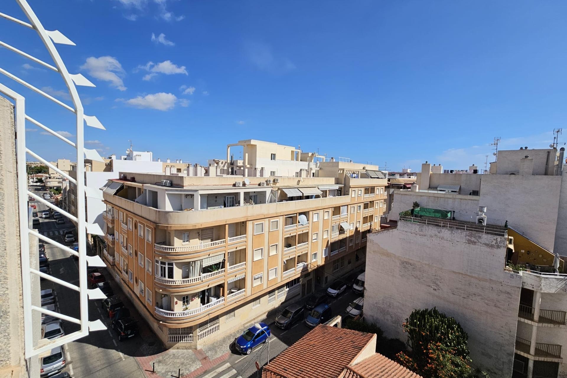 Resale - Apartment -
Torrevieja - Centro