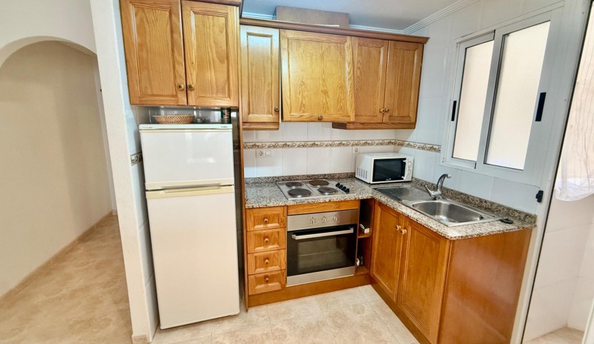 Resale - Apartment -
Torrevieja - Centro