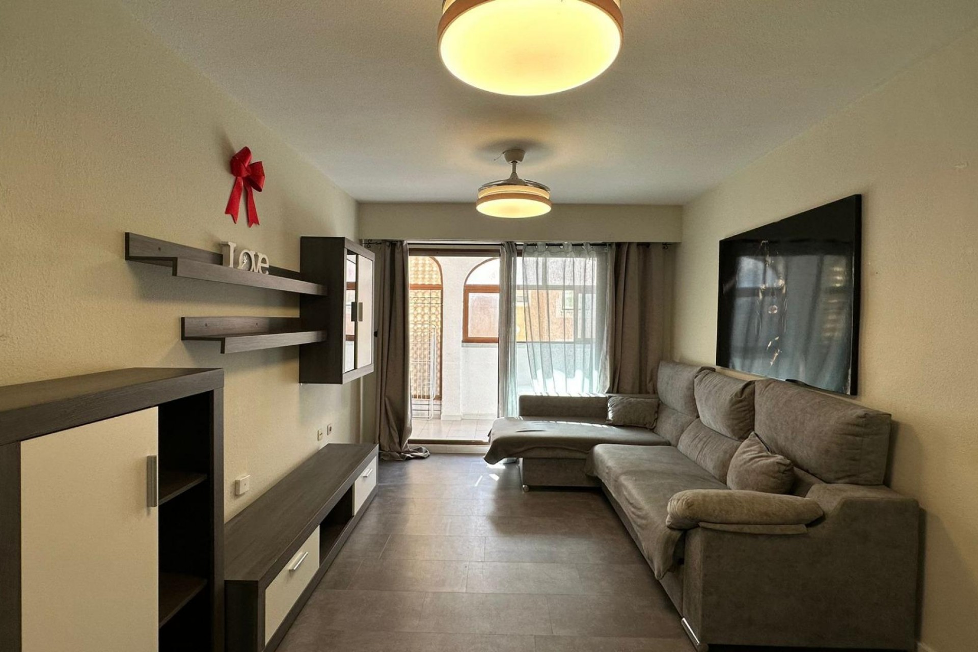 Resale - Apartment -
Torrevieja - Centro