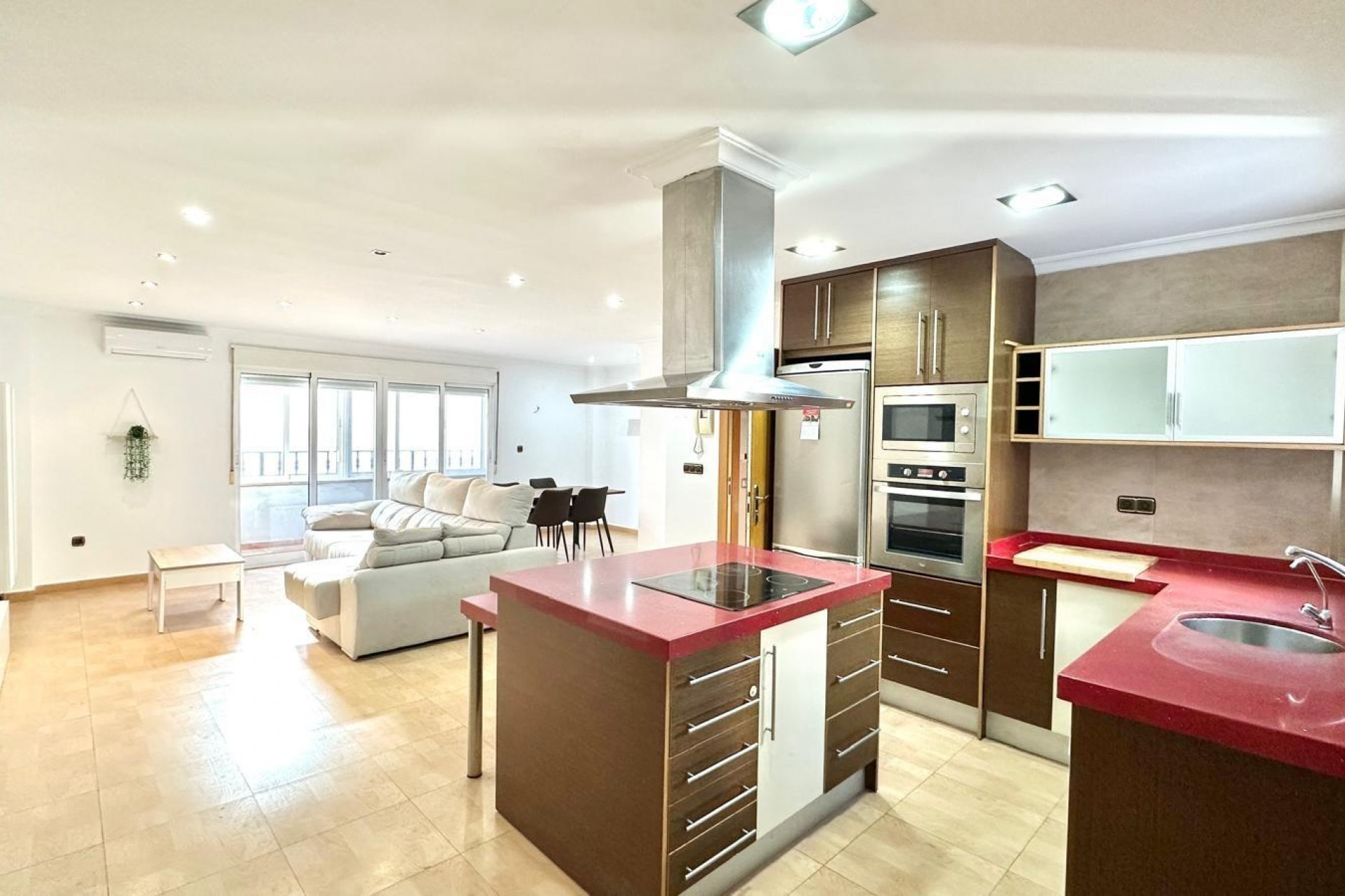 Resale - Apartment -
Torrevieja - Centro