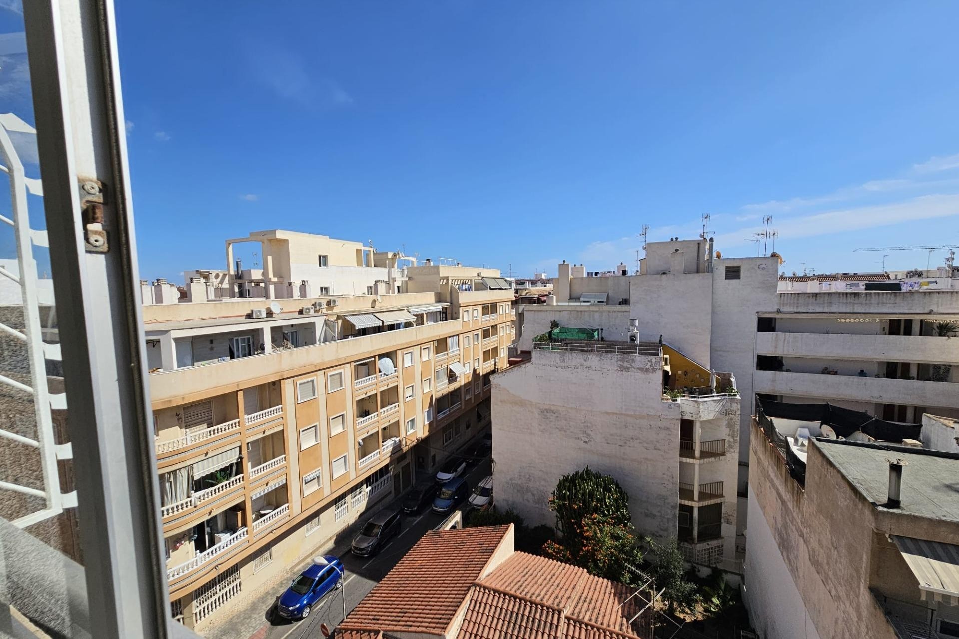 Resale - Apartment -
Torrevieja - Centro
