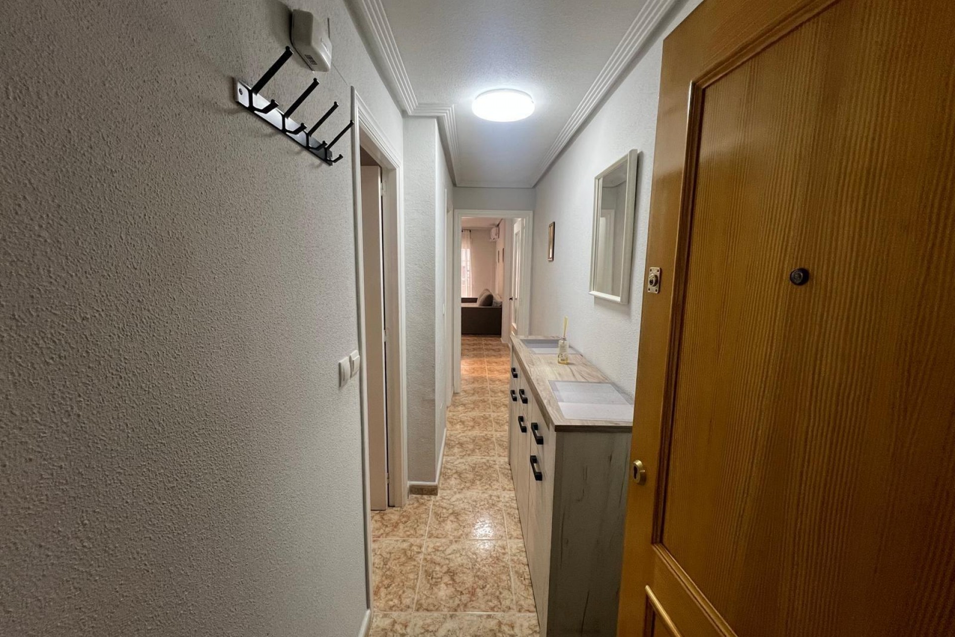 Resale - Apartment -
Torrevieja - Centro