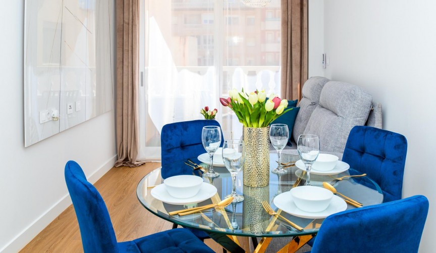 Resale - Apartment -
Torrevieja - Centro