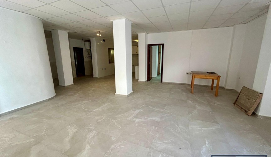 Resale - Apartment -
Torrevieja - Centro