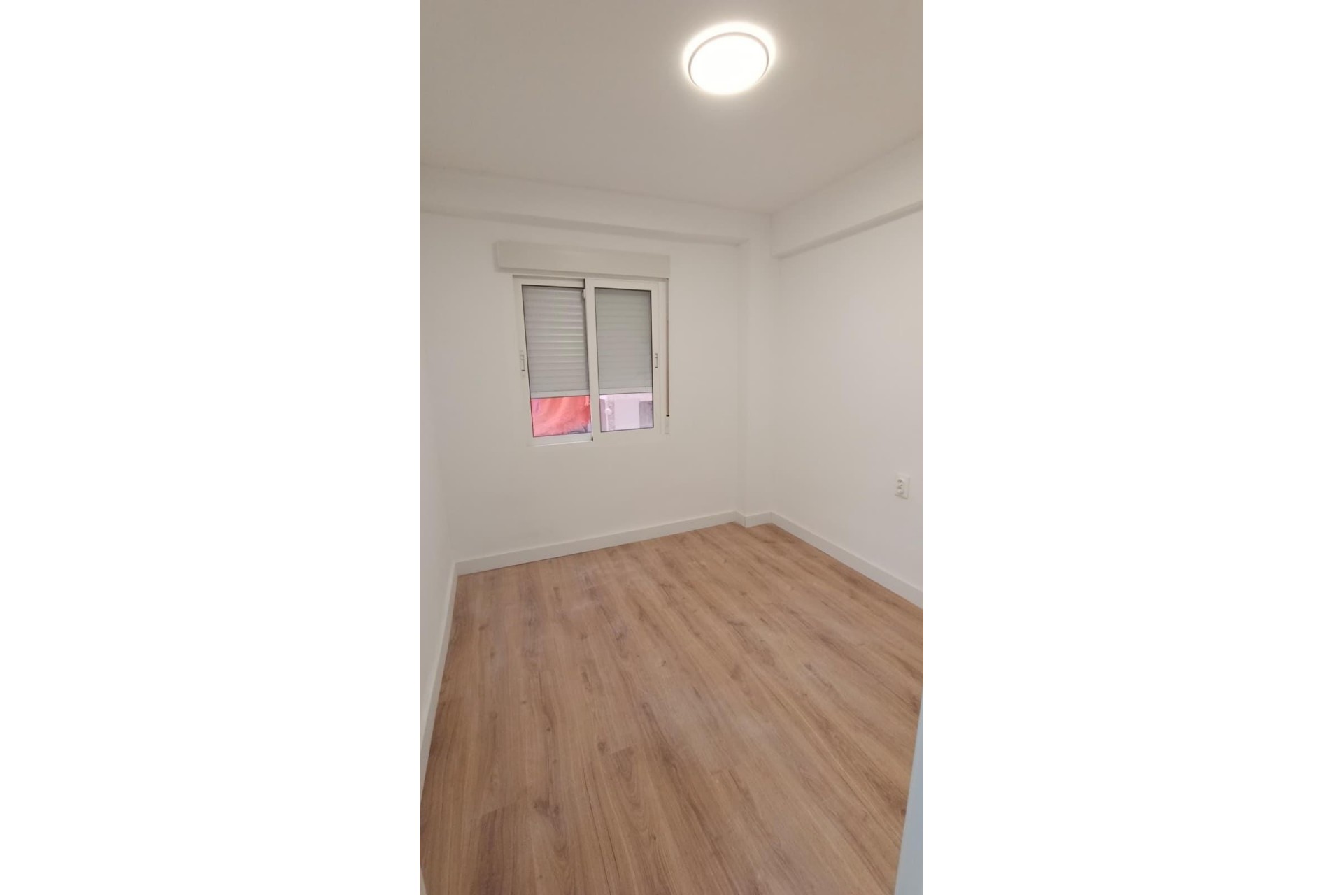 Resale - Apartment -
Torrevieja - Centro