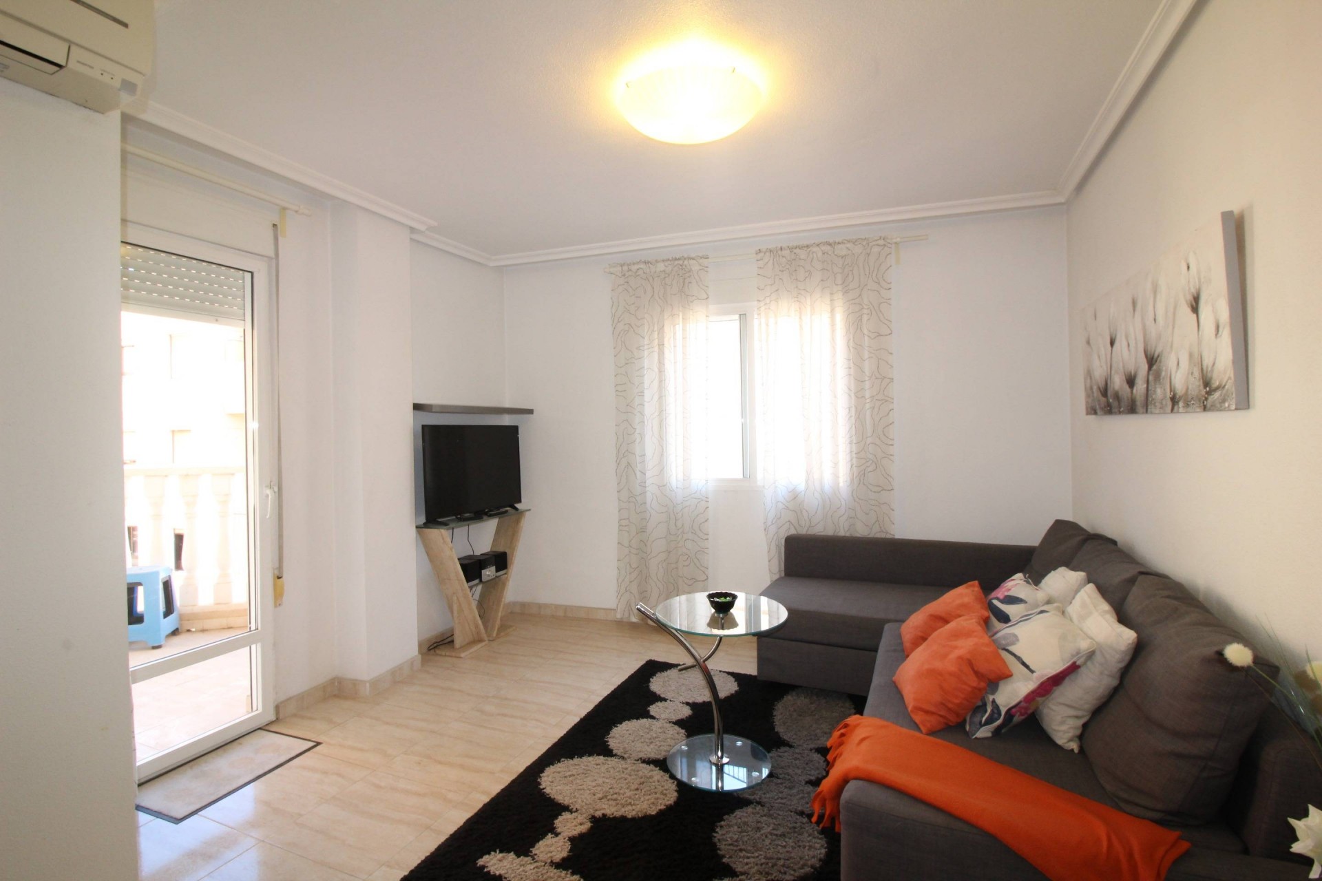 Resale - Apartment -
Torrevieja - Centro