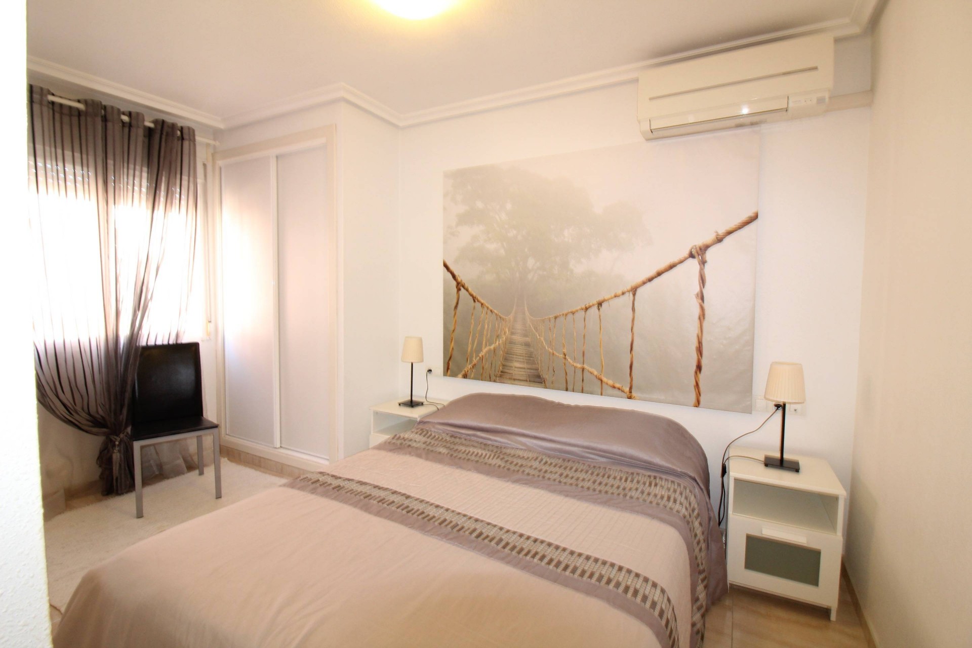 Resale - Apartment -
Torrevieja - Centro