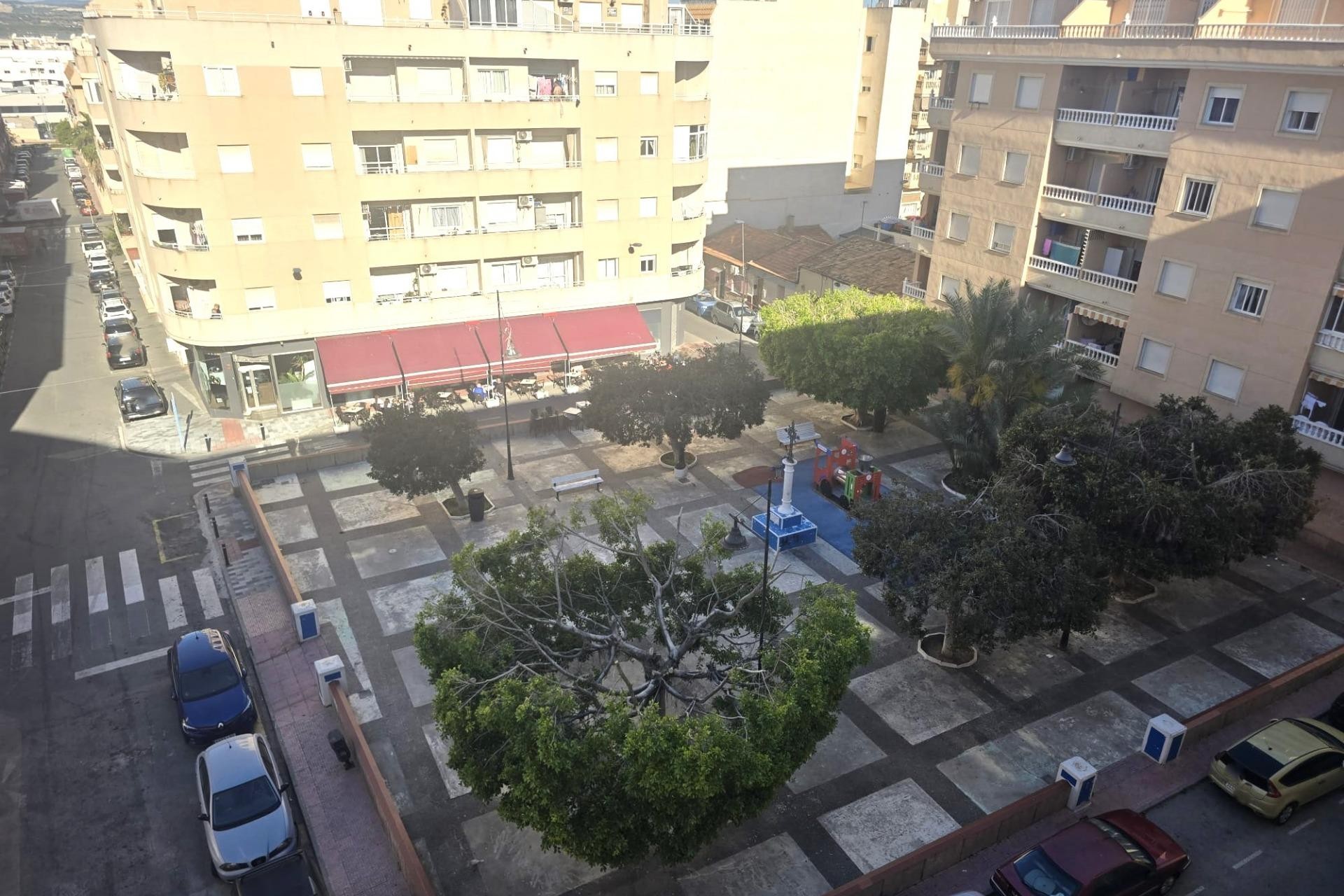 Resale - Apartment -
Torrevieja - Centro