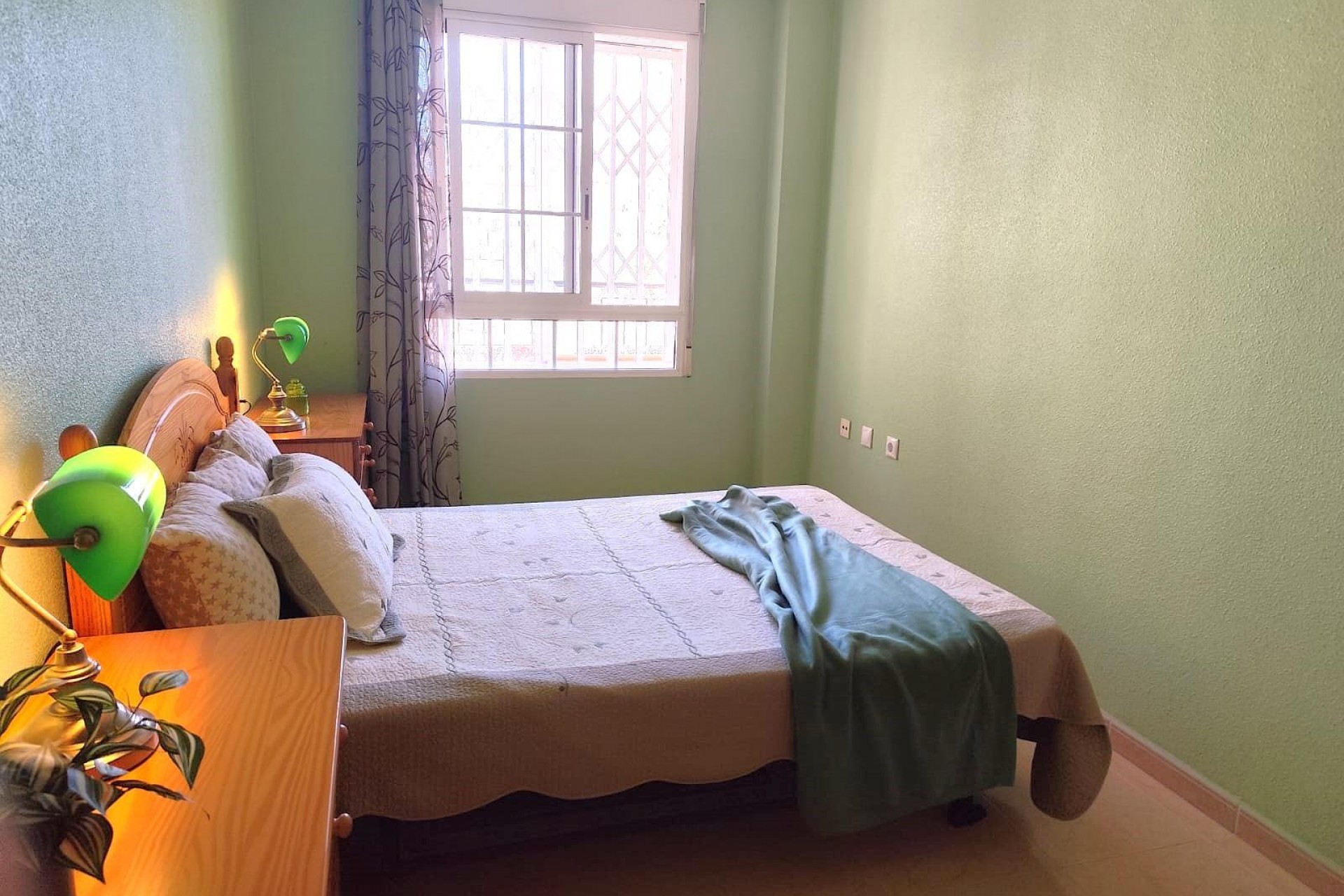 Resale - Apartment -
Torrevieja - Centro