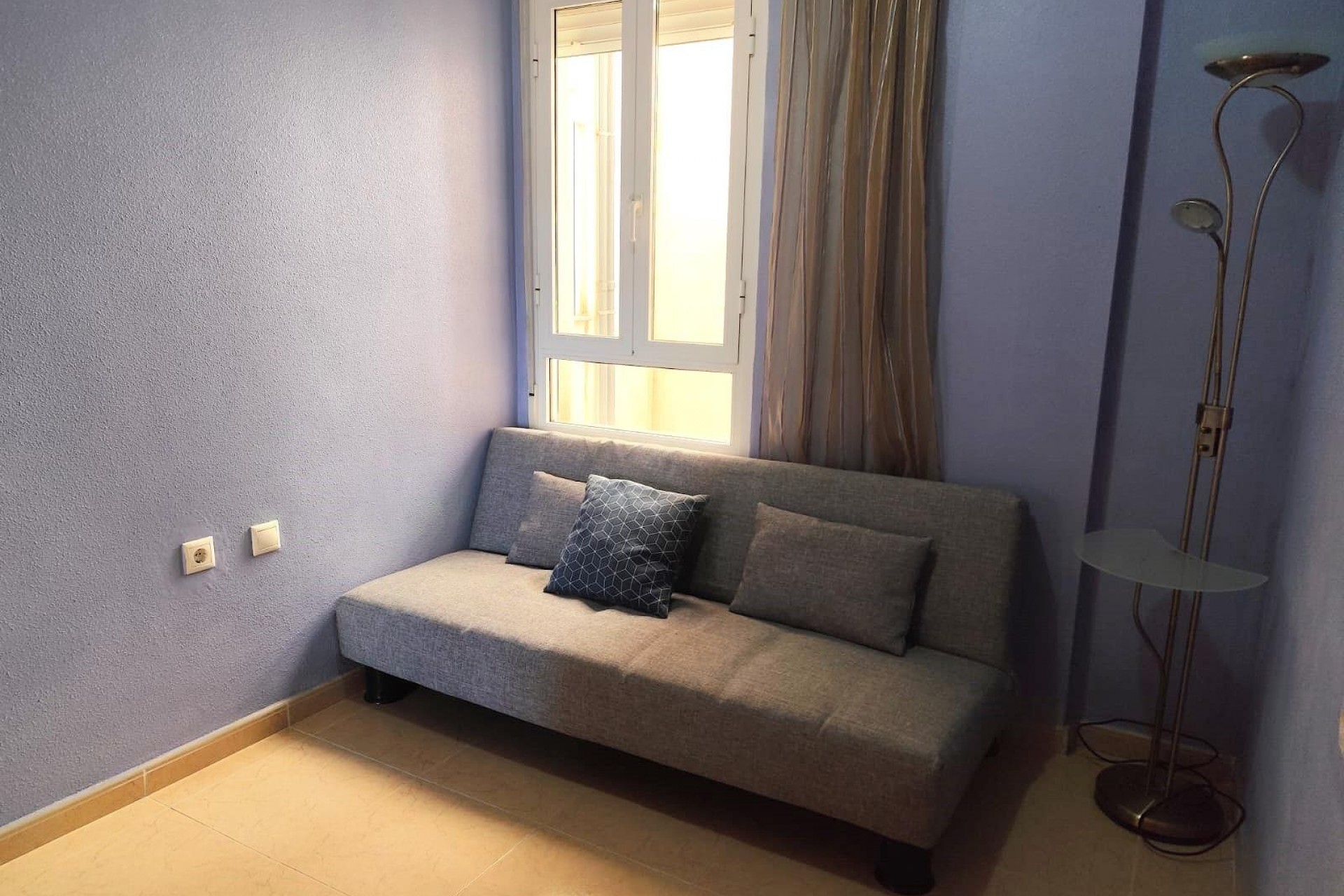 Resale - Apartment -
Torrevieja - Centro