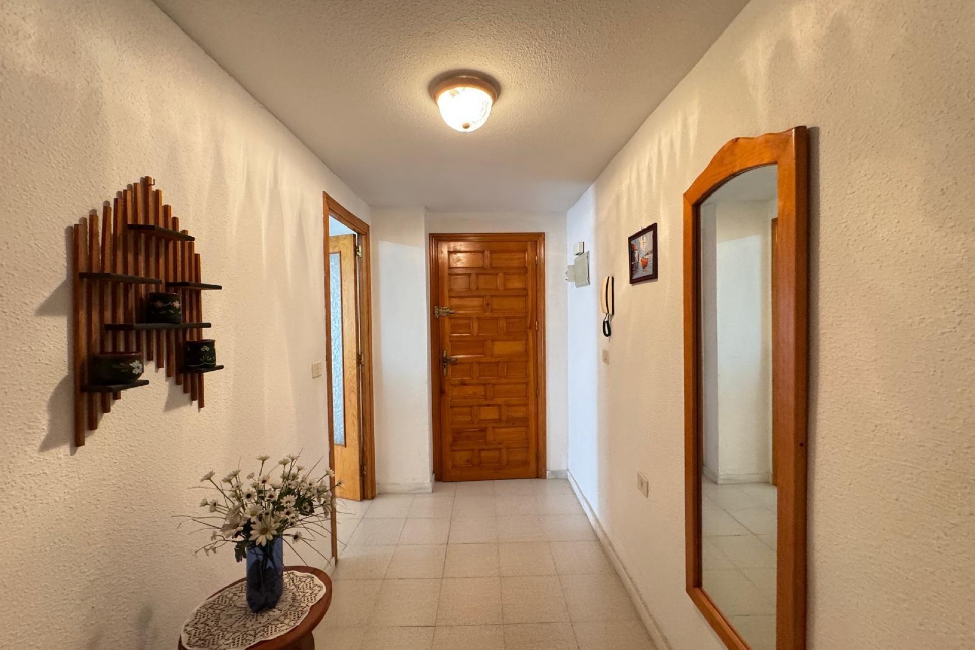 Resale - Apartment -
Torrevieja - Centro