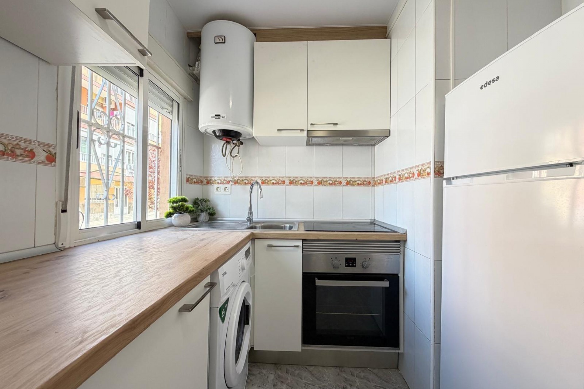 Resale - Apartment -
Torrevieja - Centro