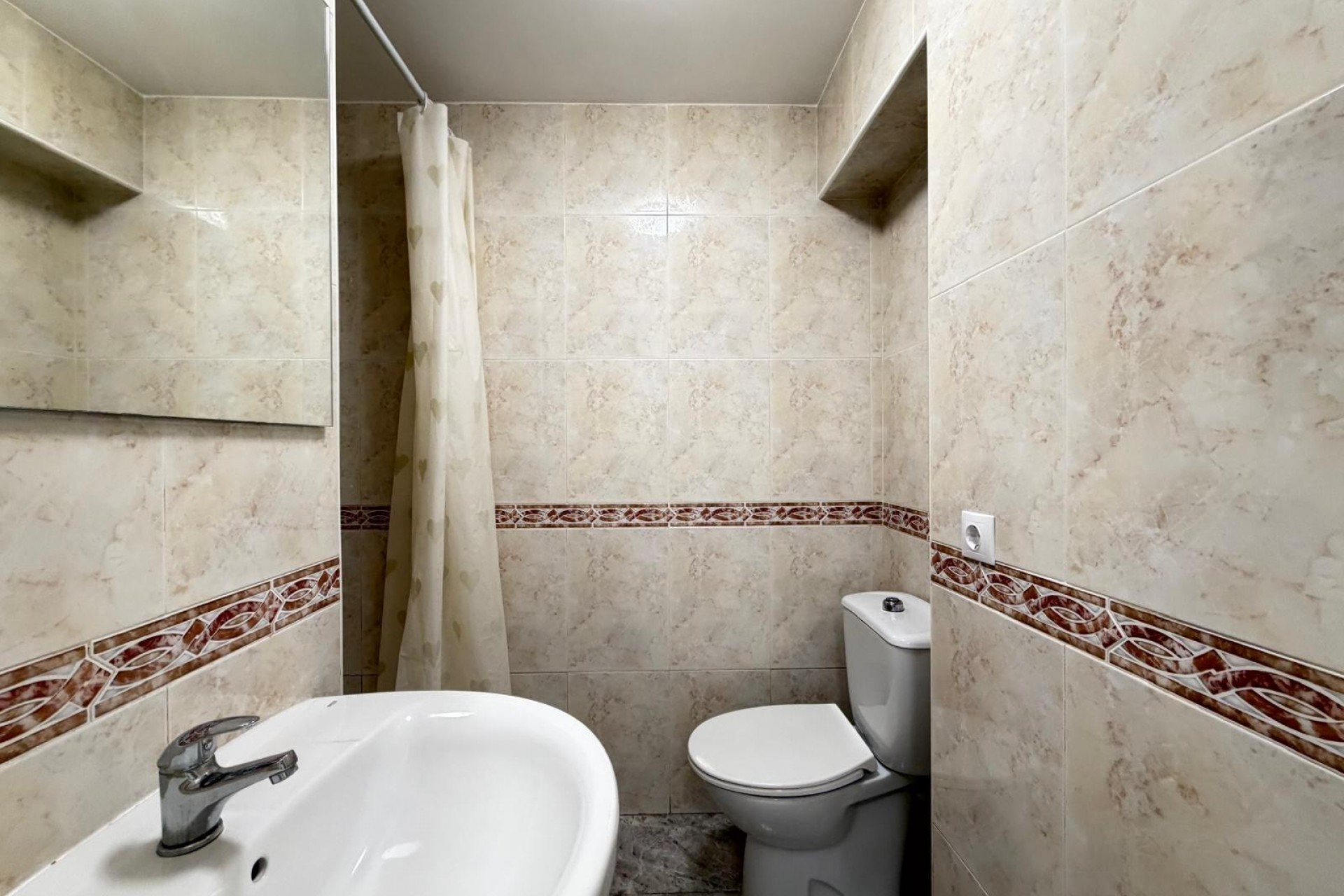 Resale - Apartment -
Torrevieja - Centro