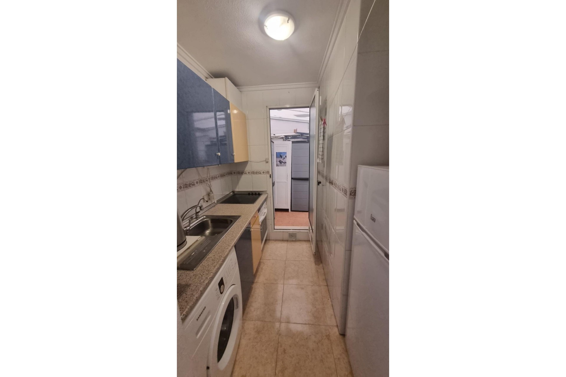 Resale - Apartment -
Torrevieja - Centro