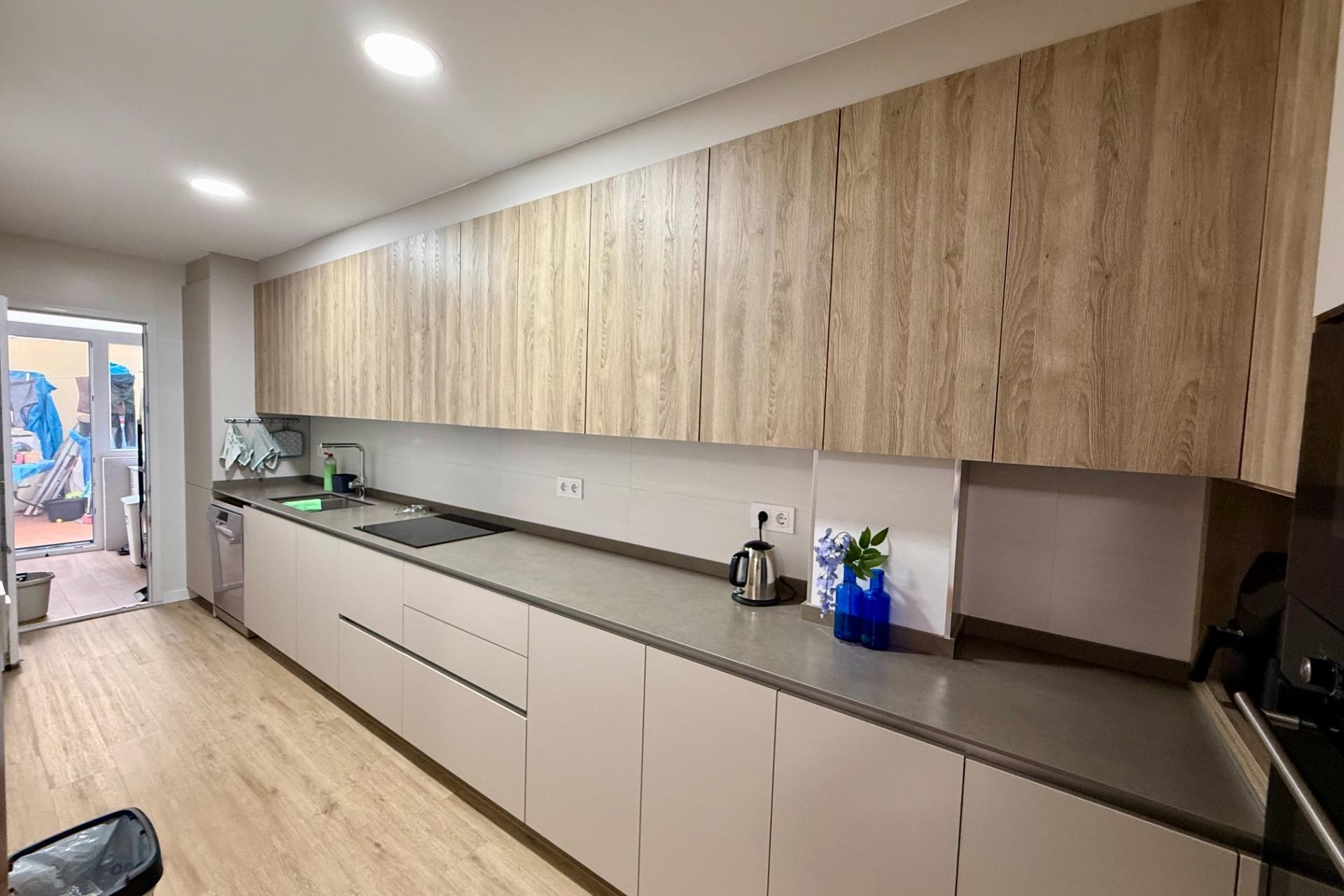 Resale - Apartment -
Torrevieja - Centro
