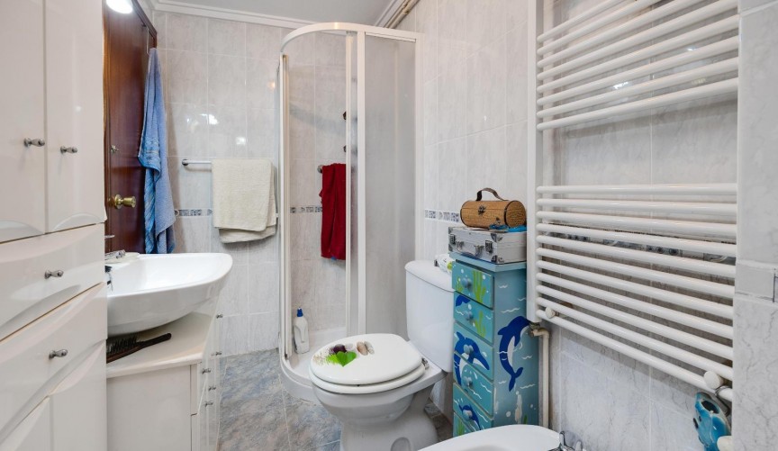 Resale - Apartment -
Torrevieja - Centro