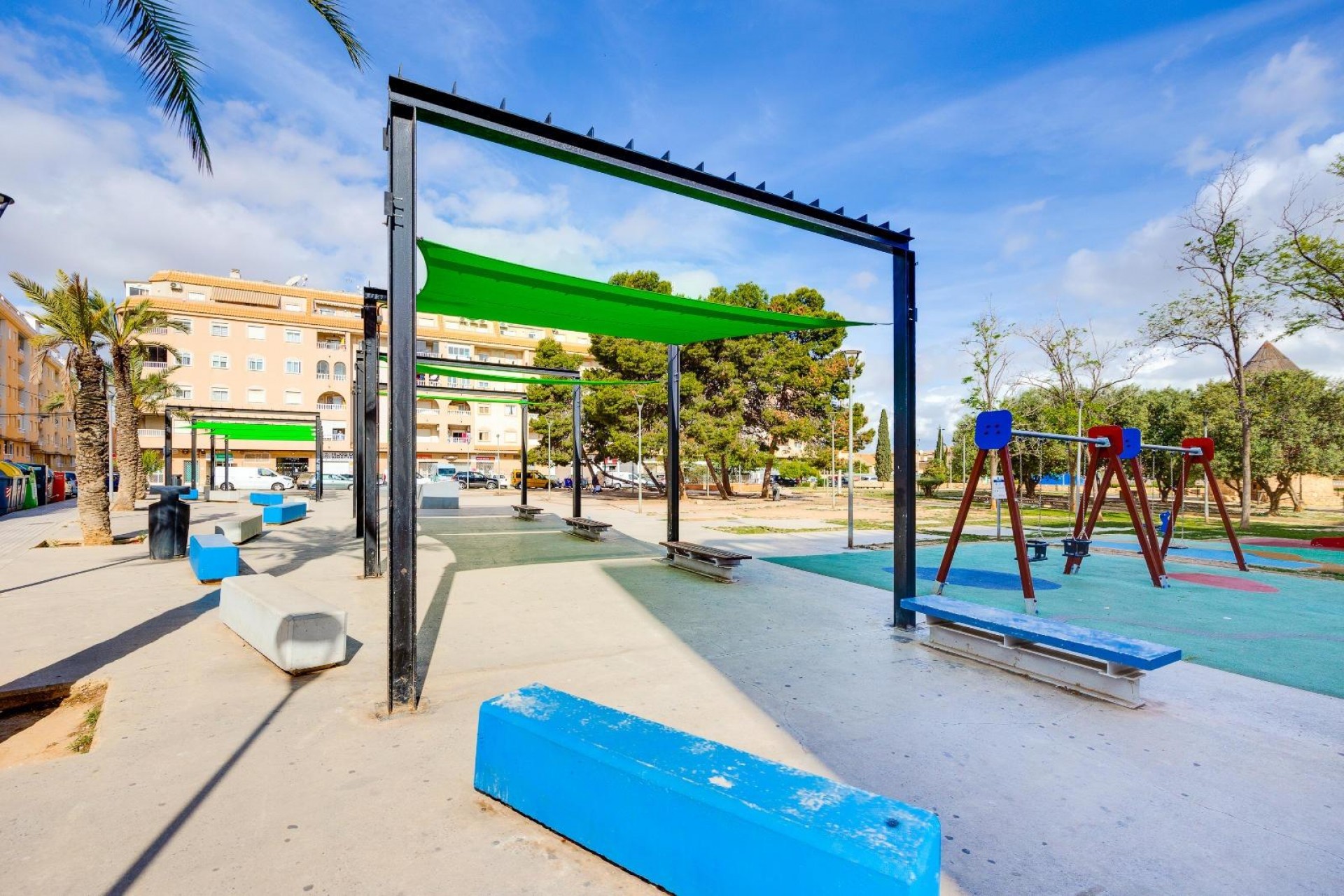 Resale - Apartment -
Torrevieja - Centro
