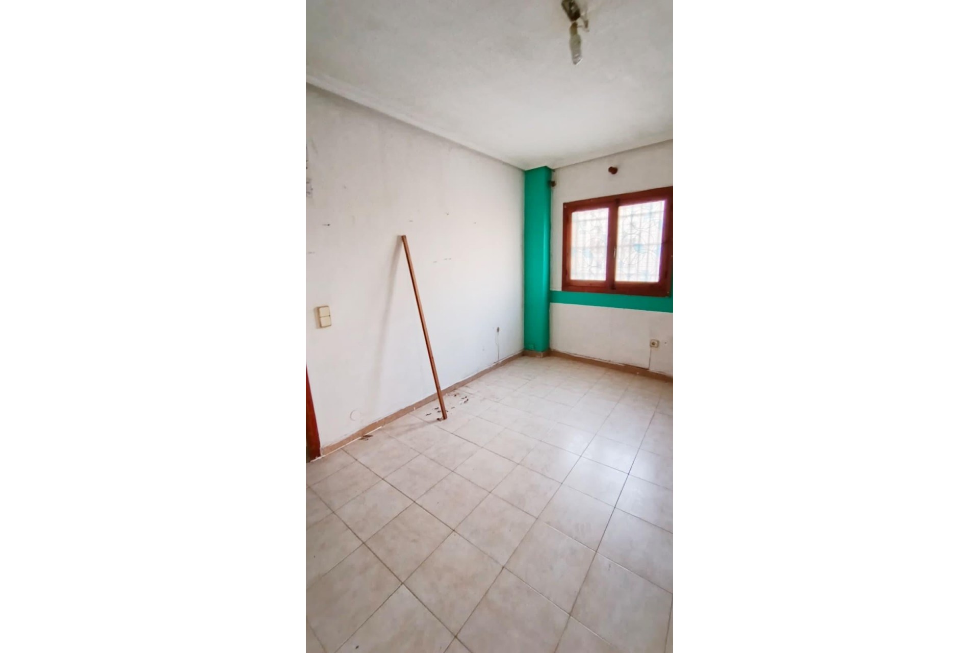Resale - Apartment -
Torrevieja - Centro